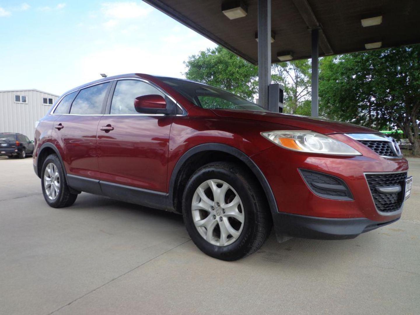 2012 MAROON MAZDA CX-9 (JM3TB3CA6C0) with an 3.7L engine, Automatic transmission, located at 6610 L St., Omaha, NE, 68117, (402) 731-7800, 41.212872, -96.014702 - FRESH TRADE- PRE INSPECTED- 3RD ROW- RUNS GREAT WITH NEWER TIRES! *****We have found that most customers do the majority of their shopping online before visiting a dealership. For this reason we feel it necessary to have a competitive price on our used vehicles right up front. We spend time r - Photo#2