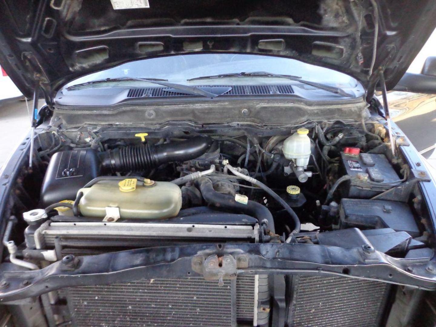 2002 BLACK DODGE RAM 1500 (1D7HU18Z22J) with an 5.9L engine, Automatic transmission, located at 6610 L St., Omaha, NE, 68117, (402) 731-7800, 41.212872, -96.014702 - Photo#7