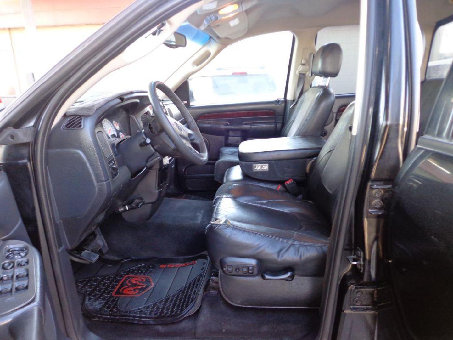 2002 BLACK DODGE RAM 1500 (1D7HU18Z22J) with an 5.9L engine, Automatic transmission, located at 6610 L St., Omaha, NE, 68117, (402) 731-7800, 41.212872, -96.014702 - Photo#8