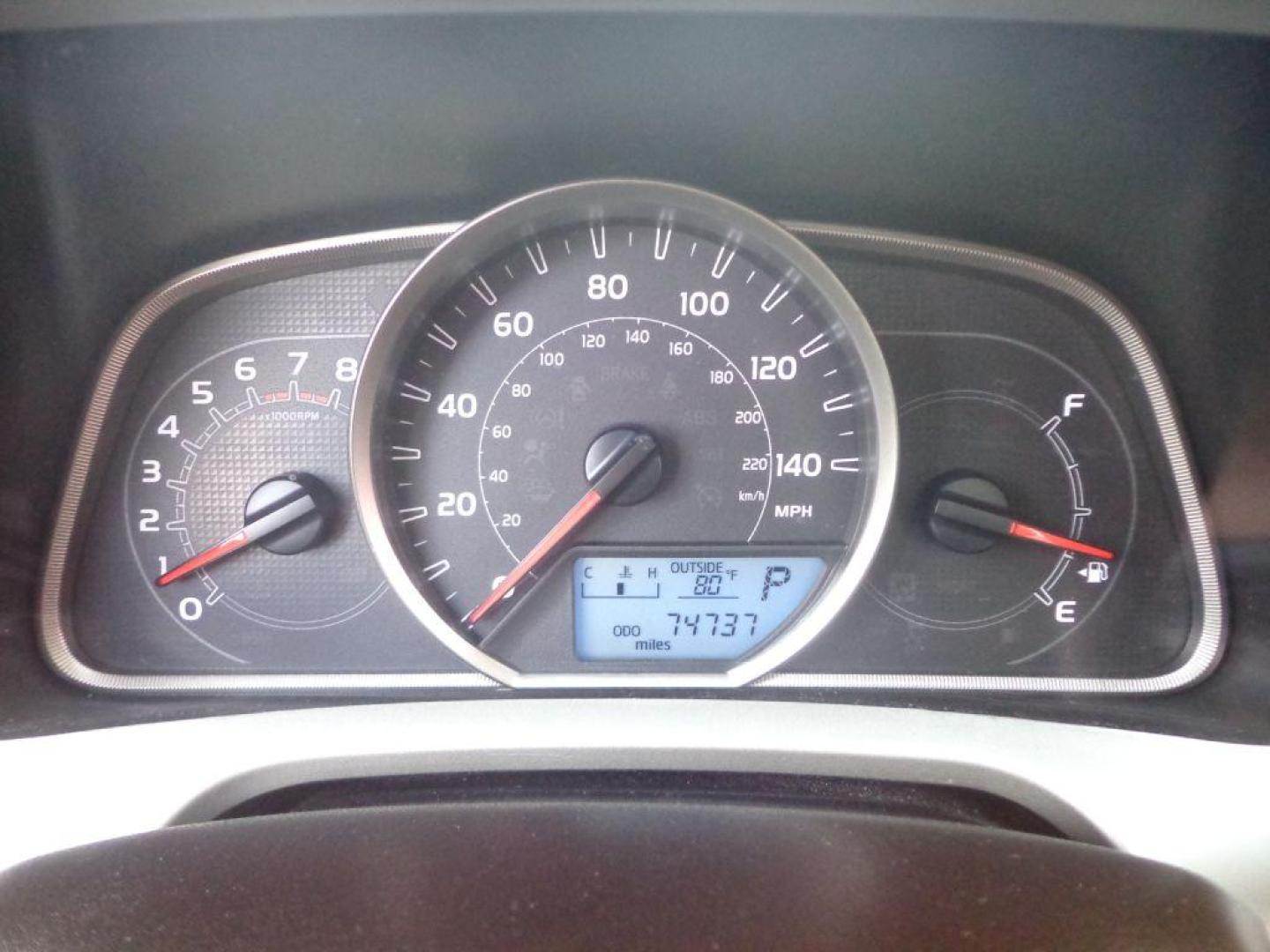 2015 SILVER TOYOTA RAV4 XLE (2T3RFREV3FW) with an 2.5L engine, Automatic transmission, located at 6610 L St., Omaha, NE, 68117, (402) 731-7800, 41.212872, -96.014702 - SHARP LOW MILE RAV WITH A SUNROOF, NAV, BACKUP CAM AND NEWER TIRES! *****We have found that most customers do the majority of their shopping online before visiting a dealership. For this reason we feel it necessary to have a competitive price on our used vehicles right up front. We spend time r - Photo#22