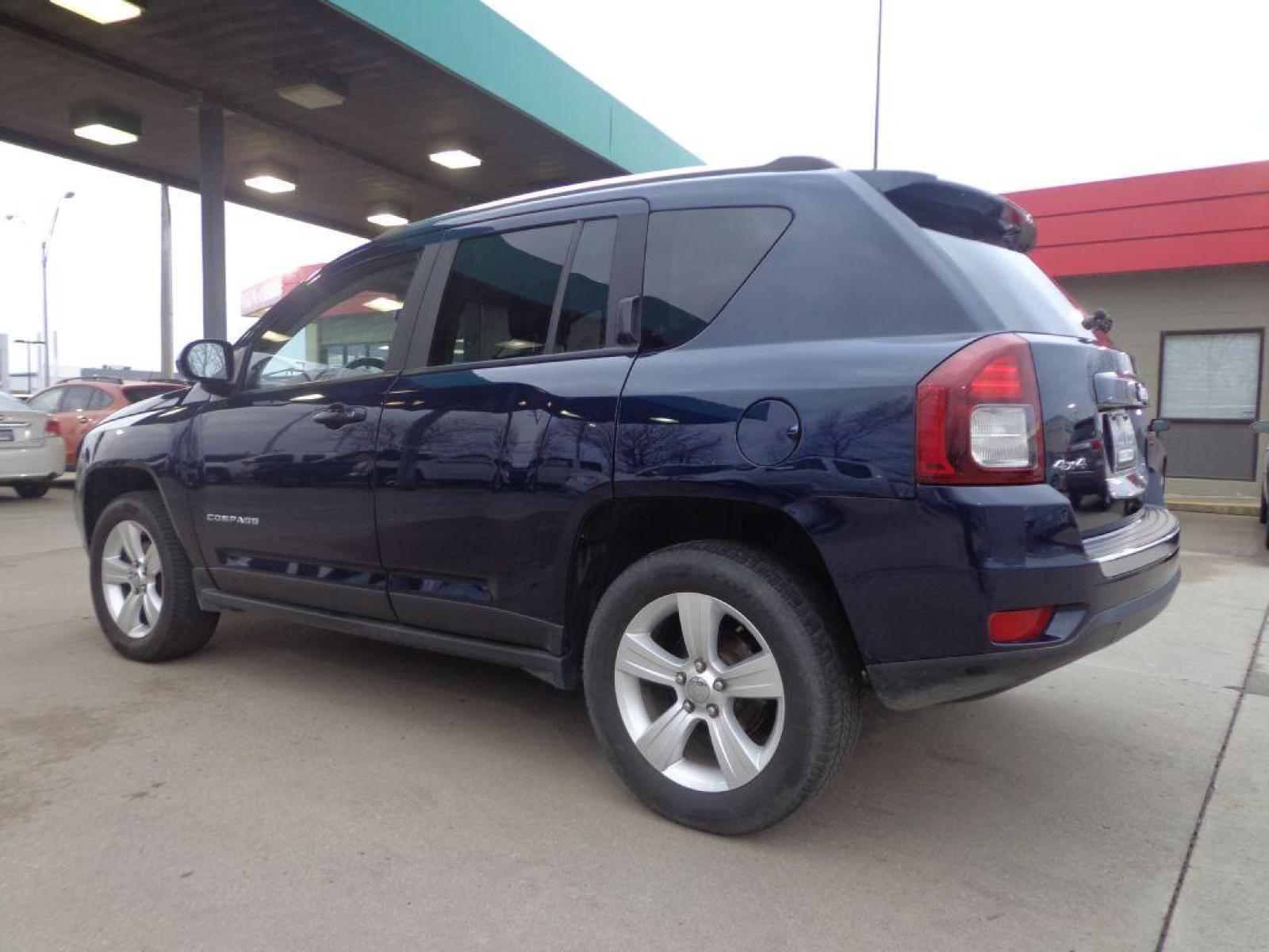 2015 BLUE JEEP COMPASS LATITUDE (1C4NJDEB0FD) with an 2.4L engine, Automatic transmission, located at 6610 L St., Omaha, NE, 68117, (402) 731-7800, 41.212872, -96.014702 - SHARP LOW MILE HIGH ALTITUDE PACKAGE LOADED WITH OPTIONS! *****We have found that most customers do the majority of their shopping online before visiting a dealership. For this reason we feel it necessary to have a competitive price on our used vehicles right up front. We spend time researching - Photo #6