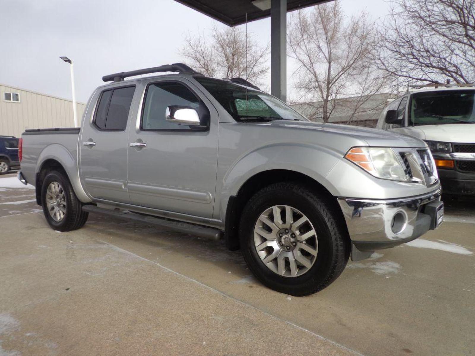 2011 SILVER NISSAN FRONTIER SL (1N6AD0EV2BC) with an 4.0L engine, Automatic transmission, located at 6610 L St., Omaha, NE, 68117, (402) 731-7800, 41.212872, -96.014702 - 1-OWNER CLEAN CARFAX LOW MILEAGE, HEATED LEATHER, SUNROOF, NEWER TIRES AND MUCH MORE! *****We have found that most customers do the majority of their shopping online before visiting a dealership. For this reason we feel it necessary to have a competitive price on our used vehicles right up fron - Photo #2