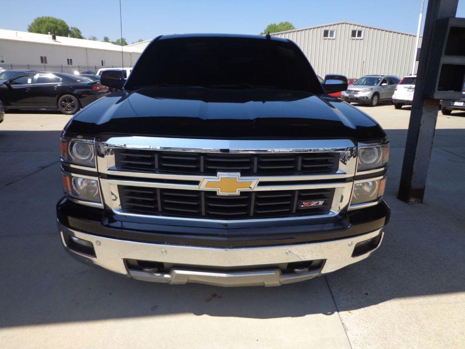 2014 BLACK CHEVROLET SILVERADO 1500 LTZ (3GCUKSECXEG) with an 5.3L engine, Automatic transmission, located at 6610 L St., Omaha, NE, 68117, (402) 731-7800, 41.212872, -96.014702 - 2-OWNER RUST-FREE Z71 WITH A CLEAN CARFAX, LOW MILEAGE, NAV, SUNROOF AND A NICE SET OF MICHELINS! *****We have found that most customers do the majority of their shopping online before visiting a dealership. For this reason we feel it necessary to have a competitive price on our used vehicles - Photo #1