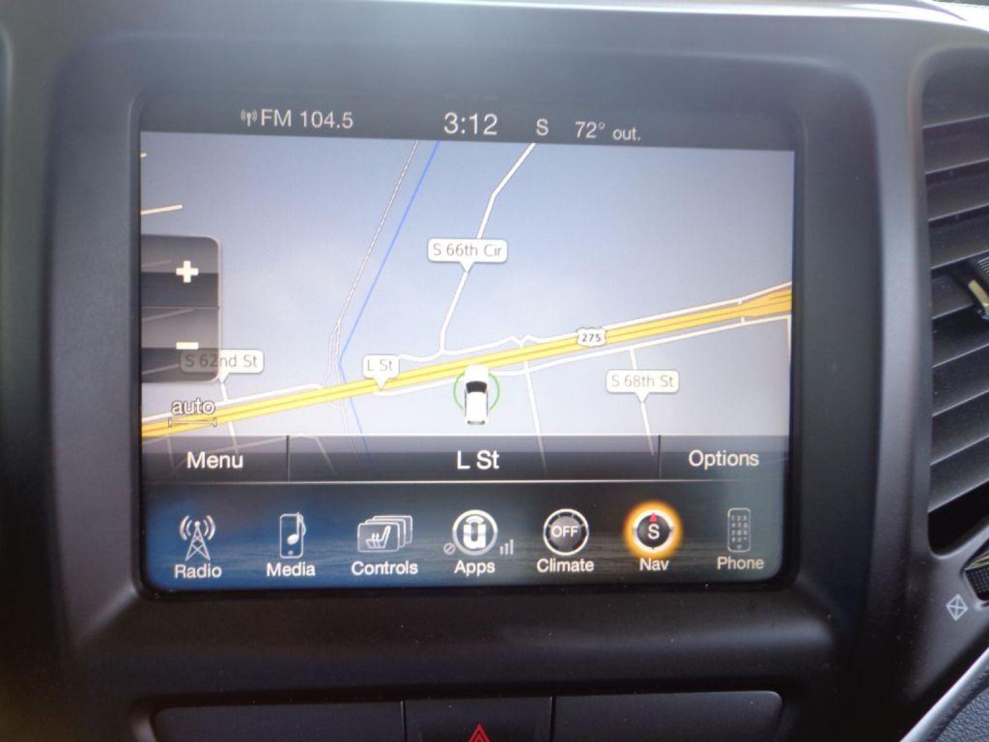 2015 WHITE JEEP CHEROKEE LIMITED (1C4PJMDS6FW) with an 3.2L engine, Automatic transmission, located at 6610 L St., Omaha, NE, 68117, (402) 731-7800, 41.212872, -96.014702 - 2-OWNER CLEAN CARFAX LOW MILEAGE LOADED WITH OPTIONS! *****We have found that most customers do the majority of their shopping online before visiting a dealership. For this reason we feel it necessary to have a competitive price on our used vehicles right up front. We spend time researching t - Photo#23