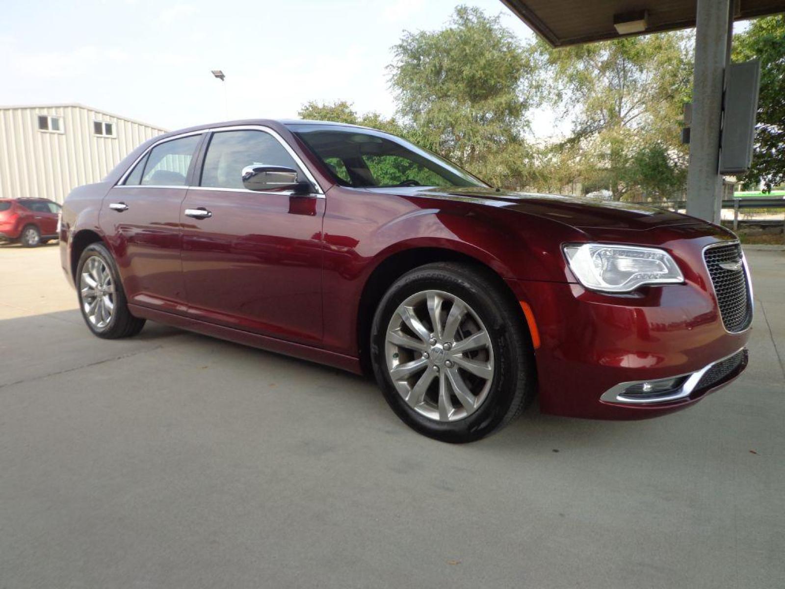 2017 MAROON CHRYSLER 300C (2C3CCAKG0HH) with an 3.6L engine, Automatic transmission, located at 6610 L St., Omaha, NE, 68117, (402) 731-7800, 41.212872, -96.014702 - Photo #2