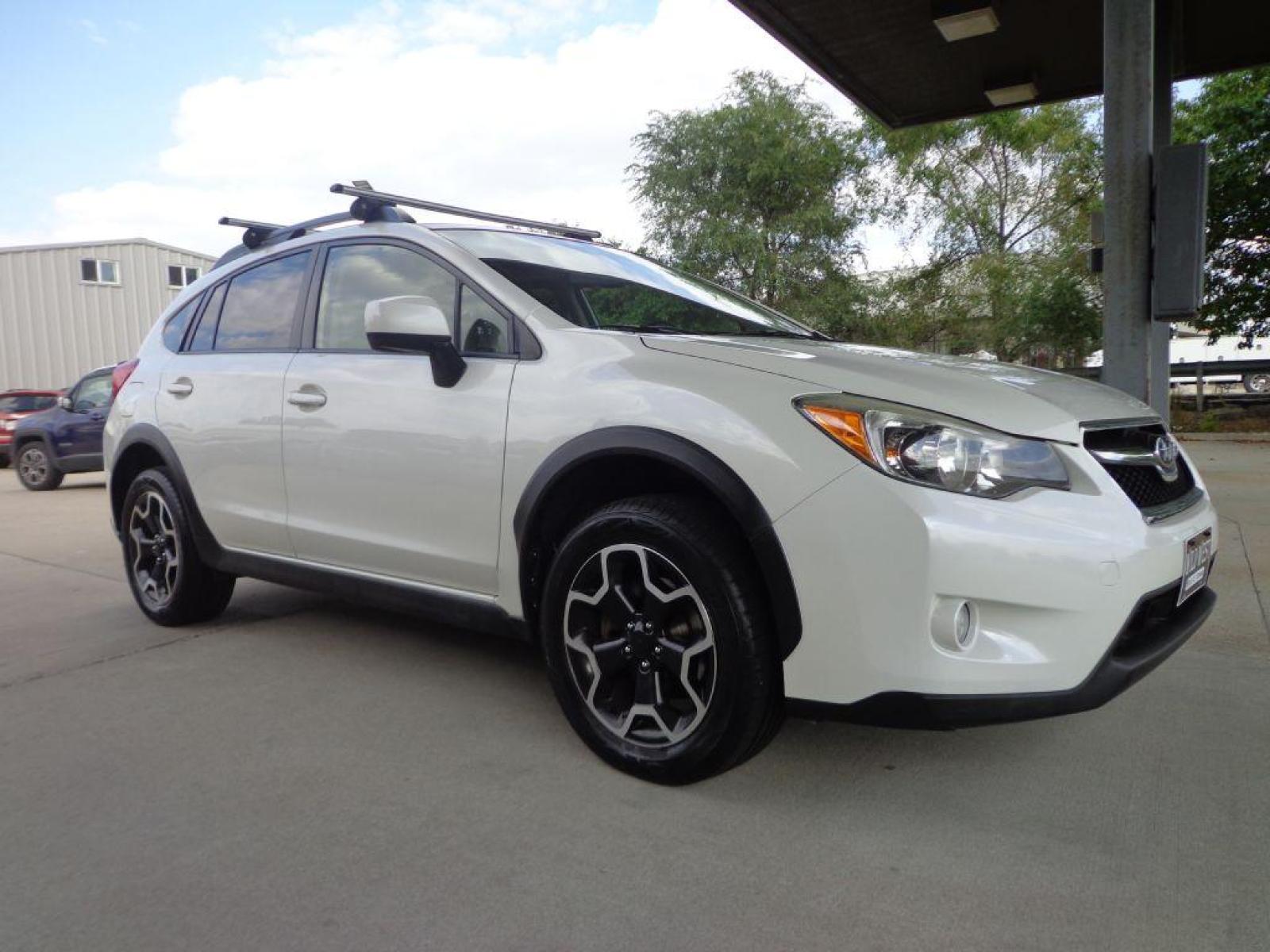 2014 WHITE SUBARU XV CROSSTREK 2.0 PREMIUM (JF2GPAVC3E8) with an 2.0L engine, Continuously Variable transmission, located at 6610 L St., Omaha, NE, 68117, (402) 731-7800, 41.212872, -96.014702 - 1-OWNER CLEAN CARFAX LOW MILEAGE WITH HEATED SEATS AND A SUNROOF! *****We have found that most customers do the majority of their shopping online before visiting a dealership. For this reason we feel it necessary to have a competitive price on our used vehicles right up front. We spend time r - Photo #2