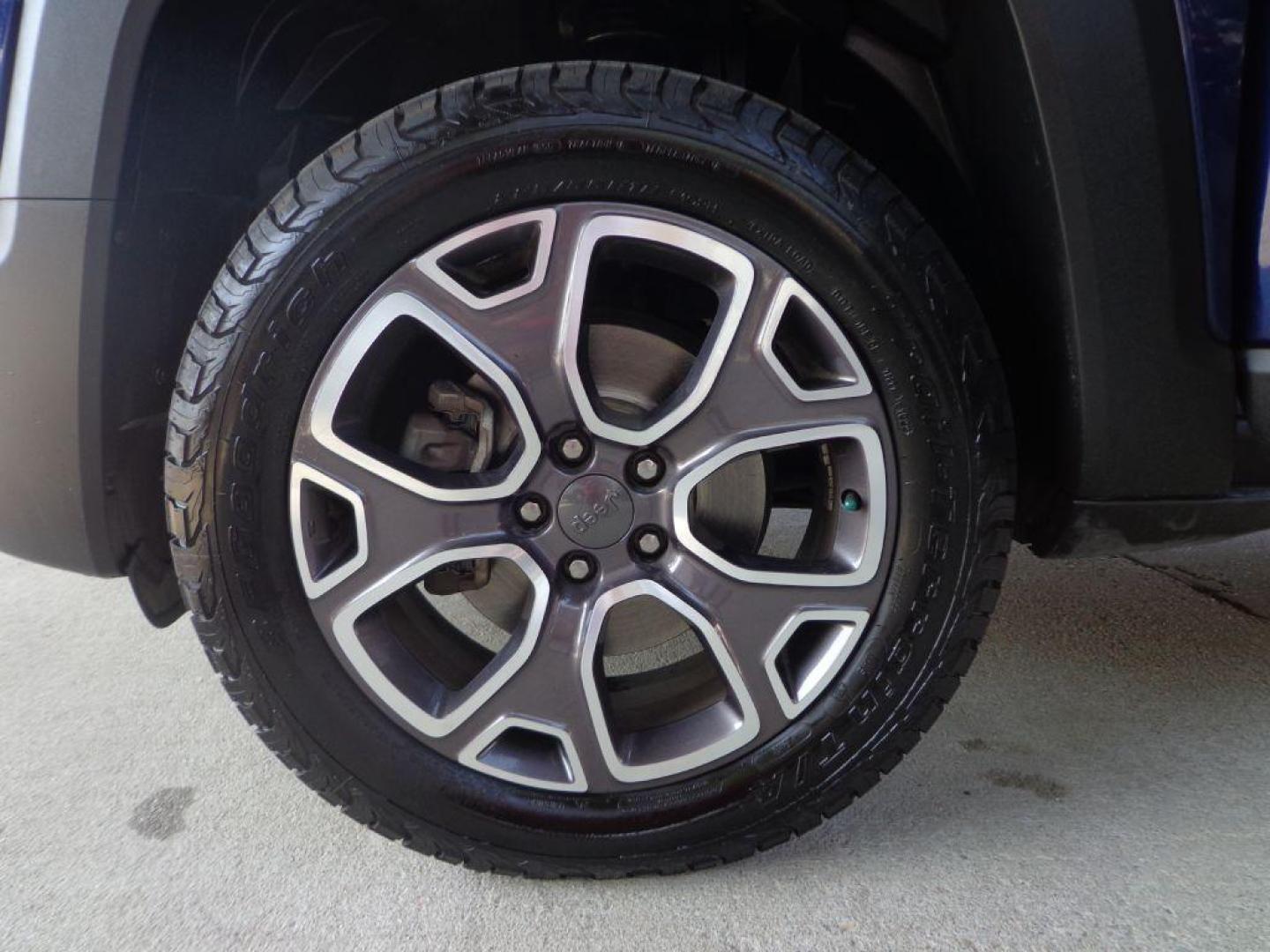2016 BLUE JEEP RENEGADE LIMITED (ZACCJBDT0GP) with an 2.4L engine, Automatic transmission, located at 6610 L St., Omaha, NE, 68117, (402) 731-7800, 41.212872, -96.014702 - SHARP 2-OWNER, CLEAN CARFAX, LOW MILEAGE, NEWER TIRES, LOADED WITH OPTIONS INCLUDING: Passive Entry Keyless Enter 'n Got Package Blind Spot and Cross Path Detection 6.5-Inch Navigation Group with Uconnect My Sky Power Retractable / Removable Panels Beatst Premium Audio System *****We have - Photo#8