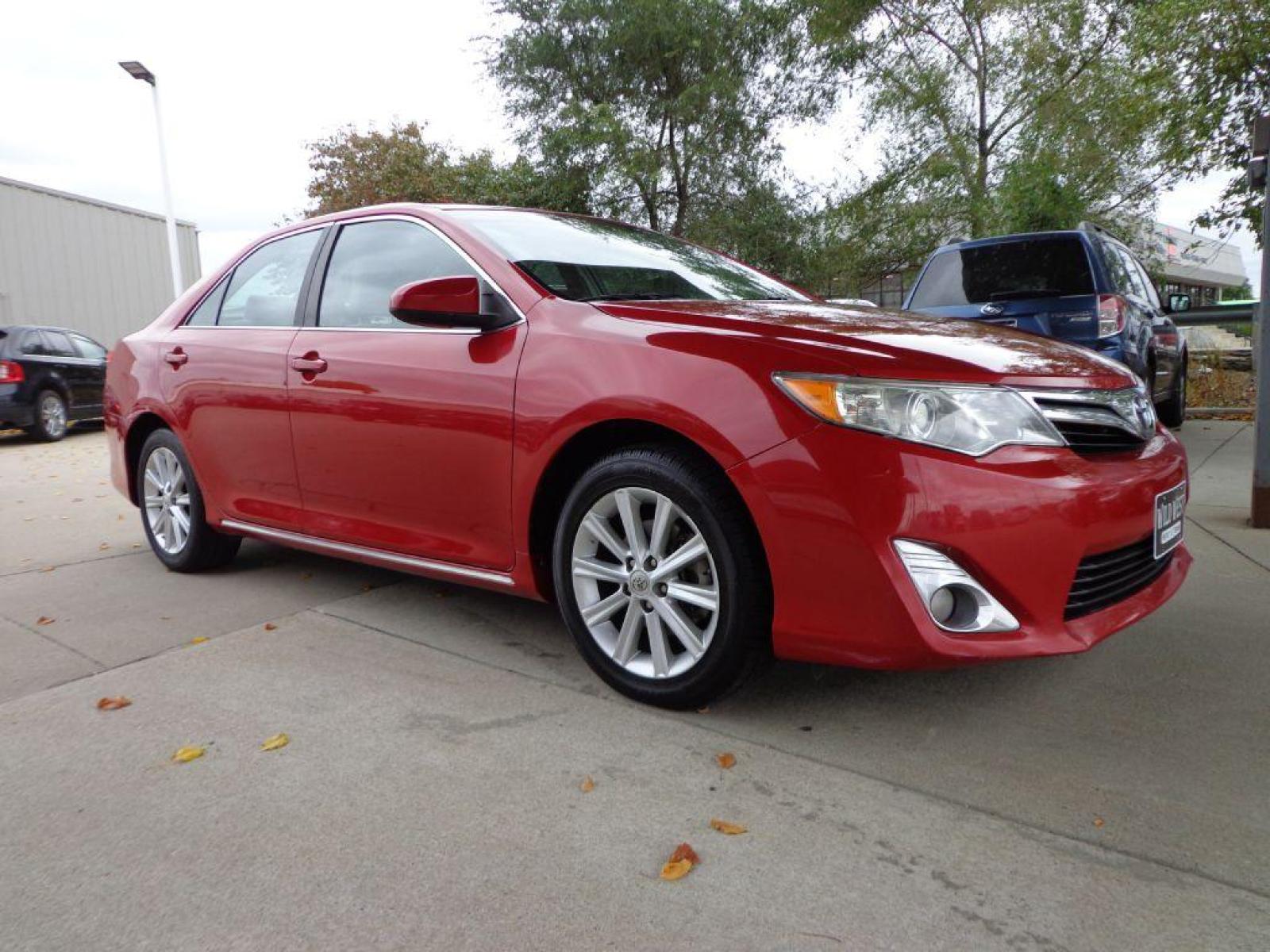 2012 RED TOYOTA CAMRY XLE (4T4BF1FK8CR) with an 2.5L engine, Automatic transmission, located at 6610 L St., Omaha, NE, 68117, (402) 731-7800, 41.212872, -96.014702 - 1-OWNER CLEAN CARFAX LOW MILEAGE WITH A SUNROOF AND NEWER TIRES! *****We have found that most customers do the majority of their shopping online before visiting a dealership. For this reason we feel it necessary to have a competitive price on our used vehicles right up front. We spend time re - Photo #2