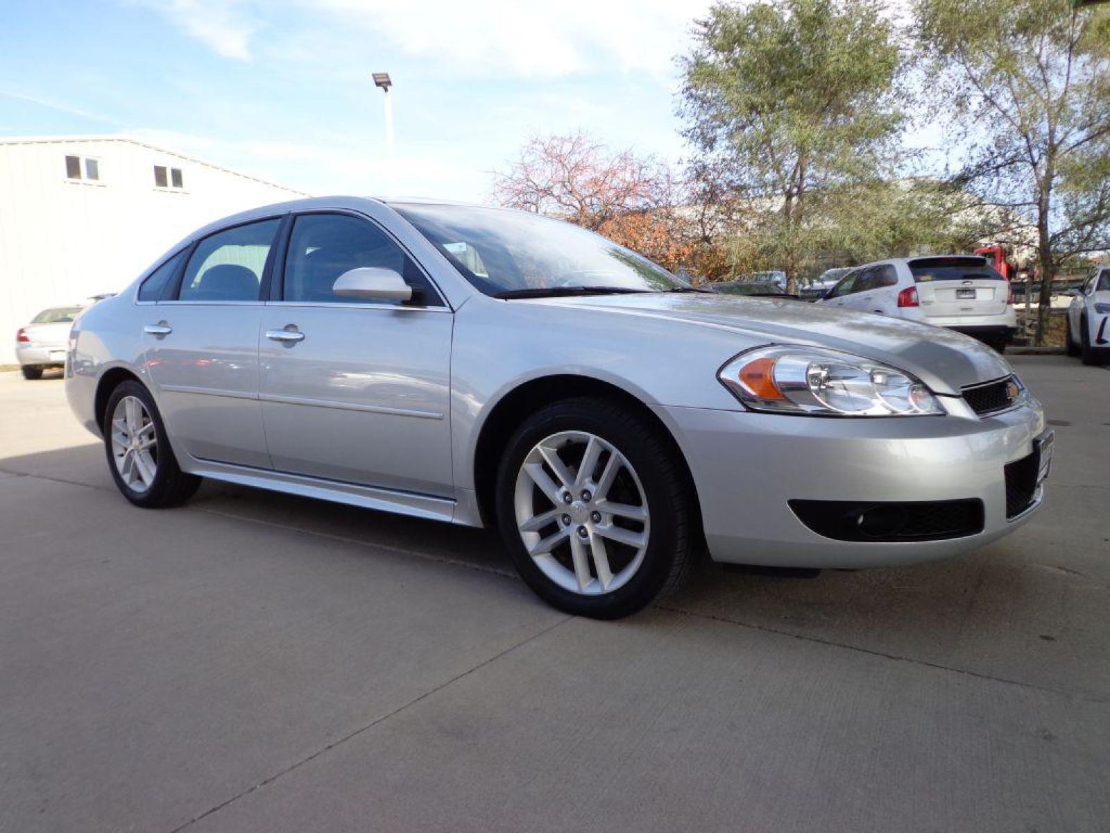 2012 SILVER CHEVROLET IMPALA LTZ (2G1WC5E3XC1) with an 3.6L engine, Automatic transmission, located at 6610 L St., Omaha, NE, 68117, (402) 731-7800, 41.212872, -96.014702 - 2-OWNER CLEAN CARFAX LOW MILEAGE LOADED WITH HEATED LEATHER, SUNROOF, BOSE ANDIO AND NEWER TIRES! *****We have found that most customers do the majority of their shopping online before visiting a dealership. For this reason we feel it necessary to have a competitive price on our used vehicles r - Photo #2