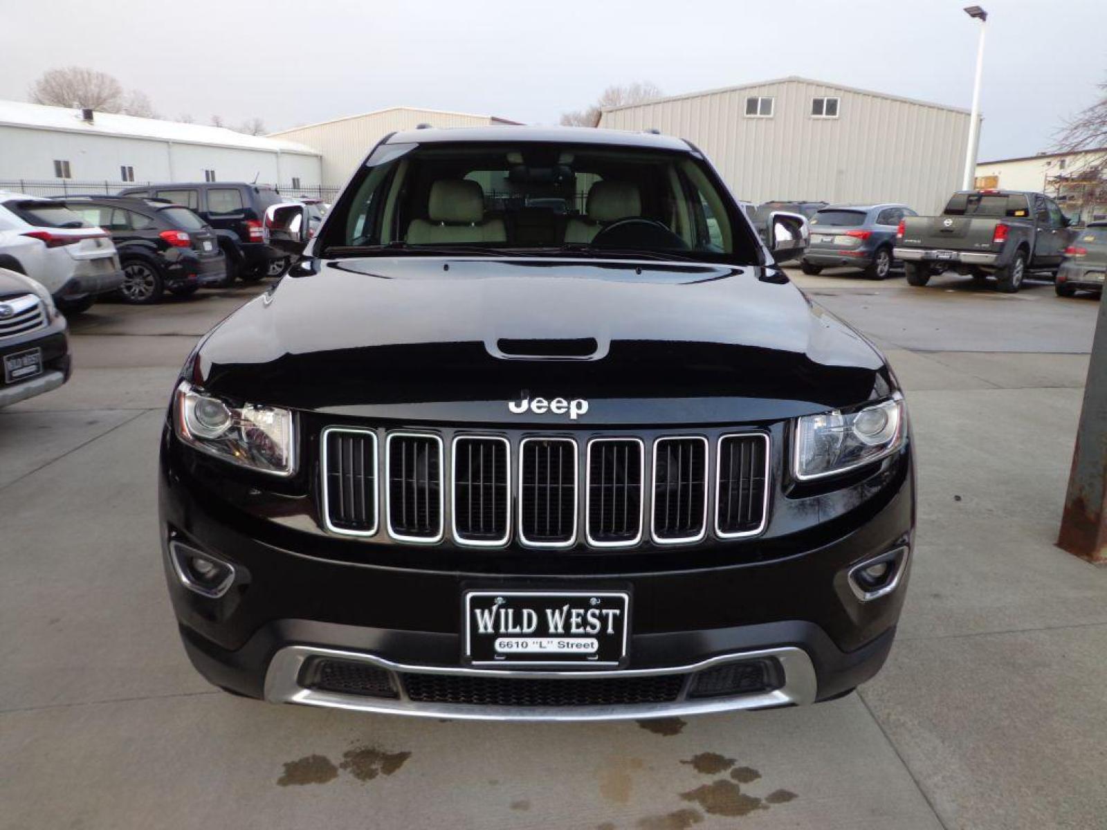 2015 BLACK JEEP GRAND CHEROKEE LIMITED (1C4RJFBG0FC) with an 3.6L engine, Automatic transmission, located at 6610 L St., Omaha, NE, 68117, (402) 731-7800, 41.212872, -96.014702 - 2-OWNER CLEAN CARFAX LOW MILEAGE LOADED UP LIMITED WITH NEWER TIRES! *****We have found that most customers do the majority of their shopping online before visiting a dealership. For this reason we feel it necessary to have a competitive price on our used vehicles right up front. We spend tim - Photo #1