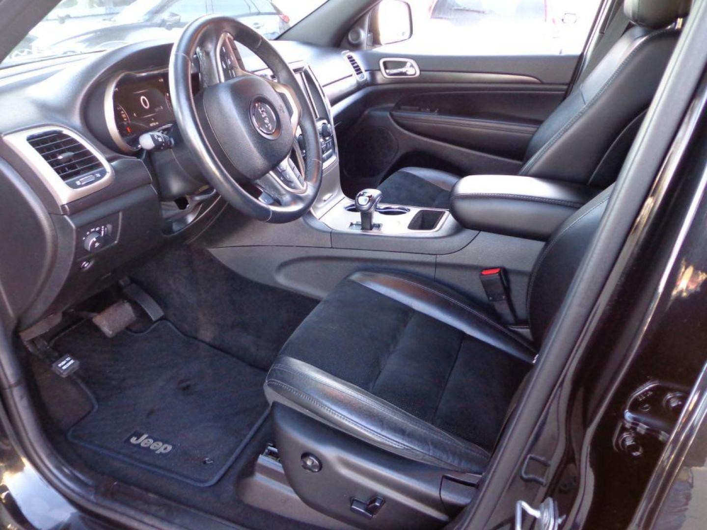 2014 BLACK JEEP GRAND CHEROKEE ALTITUDE (1C4RJFAG7EC) with an 3.6L engine, Automatic transmission, located at 6610 L St., Omaha, NE, 68117, (402) 731-7800, 41.212872, -96.014702 - 1-OWNER CLEAN CARFAX LOW MILEAGE LOADED WITH BLACKOUT PACKAGE, NAV, HEATED SEATS/STEERING WHEEL, SUNROOF, REMOTE START AND NEWER 20' TIRES *****We have found that most customers do the majority of their shopping online before visiting a dealership. For this reason we feel it necessary to have a - Photo#14