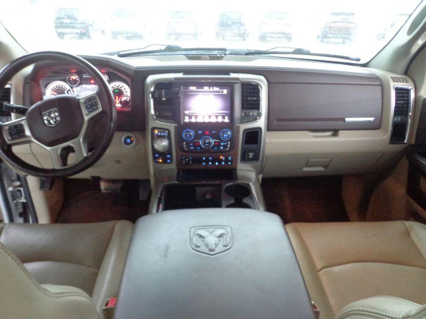 2014 WHITE RAM 1500 LARAMIE (1C6RR7VT9ES) with an 5.7L engine, Automatic transmission, located at 6610 L St., Omaha, NE, 68117, (402) 731-7800, 41.212872, -96.014702 - SHARP LARAMIE 2-OWNERS CLEAN CARFAX LOW MILEAGE LOADED WITH FRONT HEATED/COOLED SEATS, REAR HEATED SEATS, SUNROOF, NAV, BACKUP CAM, POWER REAR WINDOW, ALPINE AUDIO, REMOTE START AND MUCH MORE! *****We have found that most customers do the majority of their shopping online before visiting a de - Photo#21