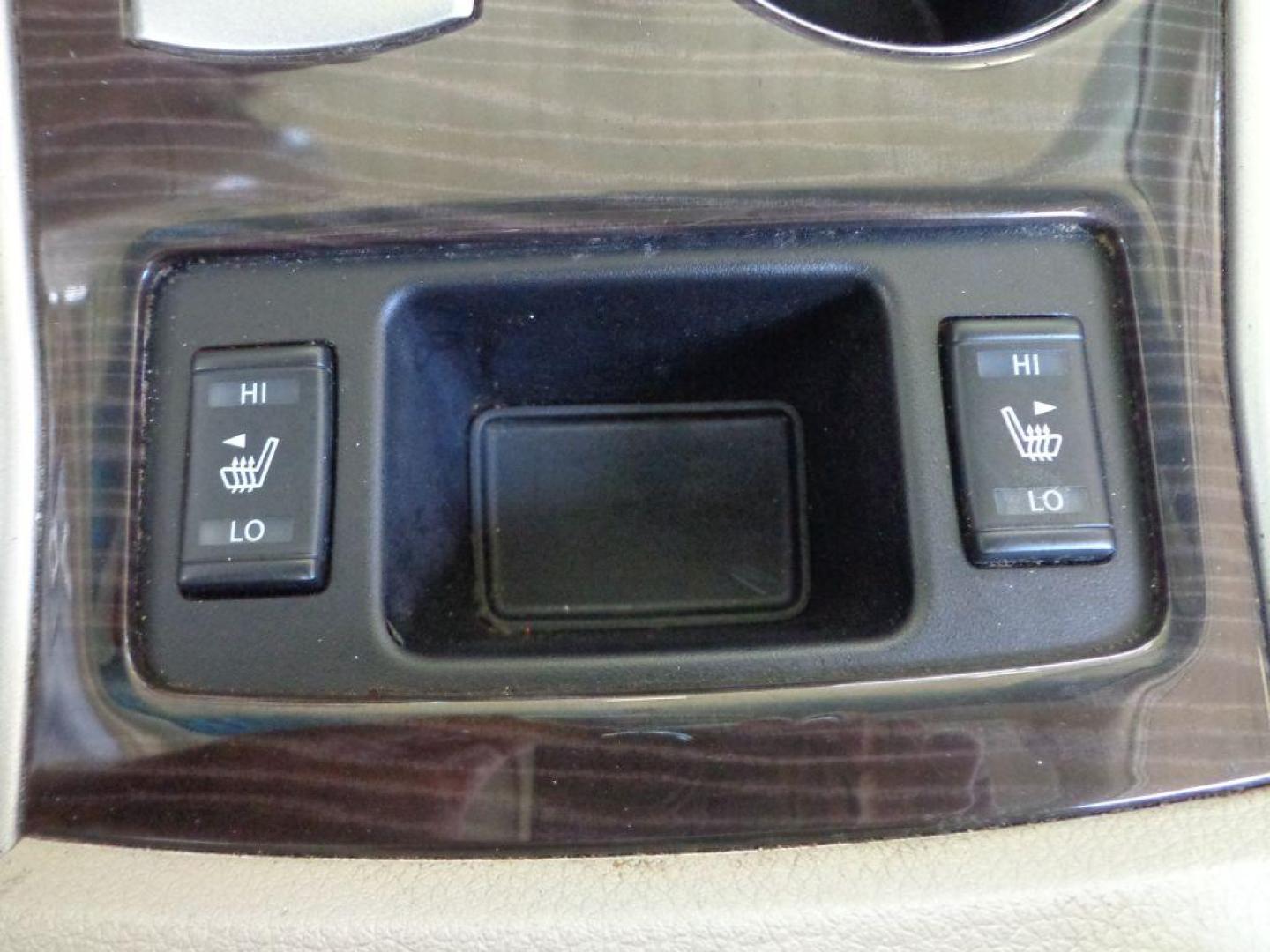 2013 TAN NISSAN ALTIMA 2.5 SL (1N4AL3AP6DN) with an 2.5L engine, Continuously Variable transmission, located at 6610 L St., Omaha, NE, 68117, (402) 731-7800, 41.212872, -96.014702 - Photo#17