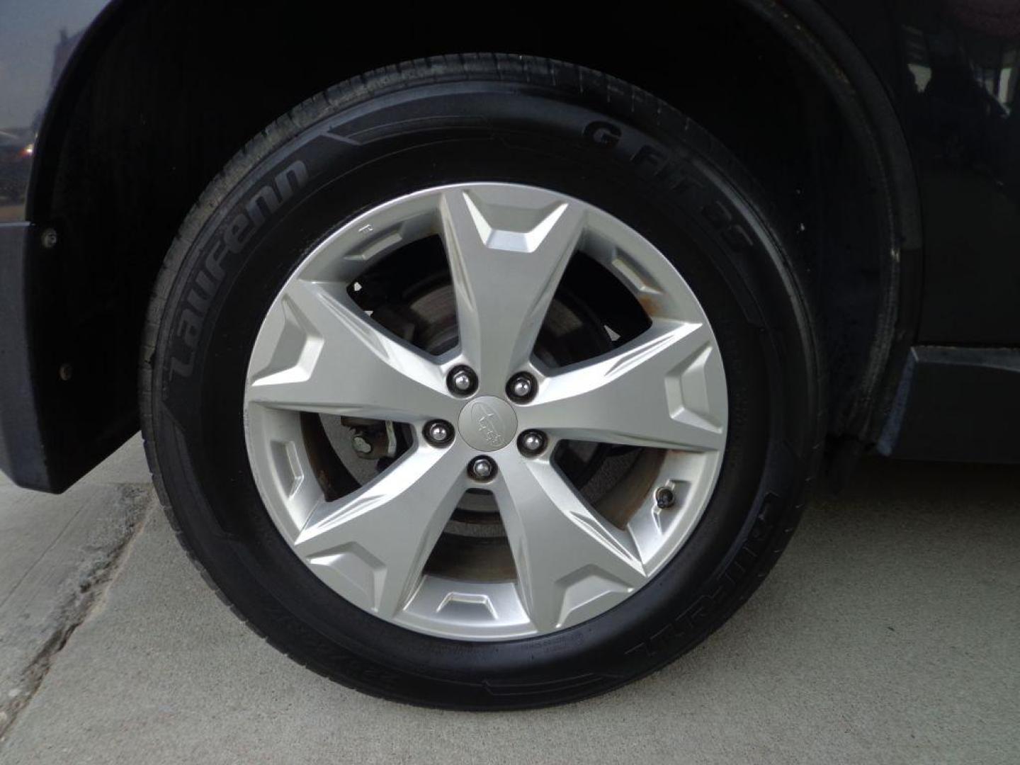 2014 GRAY SUBARU FORESTER 2.5I LIMITED (JF2SJAHC4EH) with an 2.5L engine, Continuously Variable transmission, located at 6610 L St., Omaha, NE, 68117, (402) 731-7800, 41.212872, -96.014702 - 1-OWNER CLEAN CARFAX, LOW MILEAGE, SUNROOF, HEATED LEATHER, BACKUP CAM, POWER LIFTGATE, NEWER TIRES AND MUCH MORE! *****We have found that most customers do the majority of their shopping online before visiting a dealership. For this reason we feel it necessary to have a competitive price on ou - Photo#9