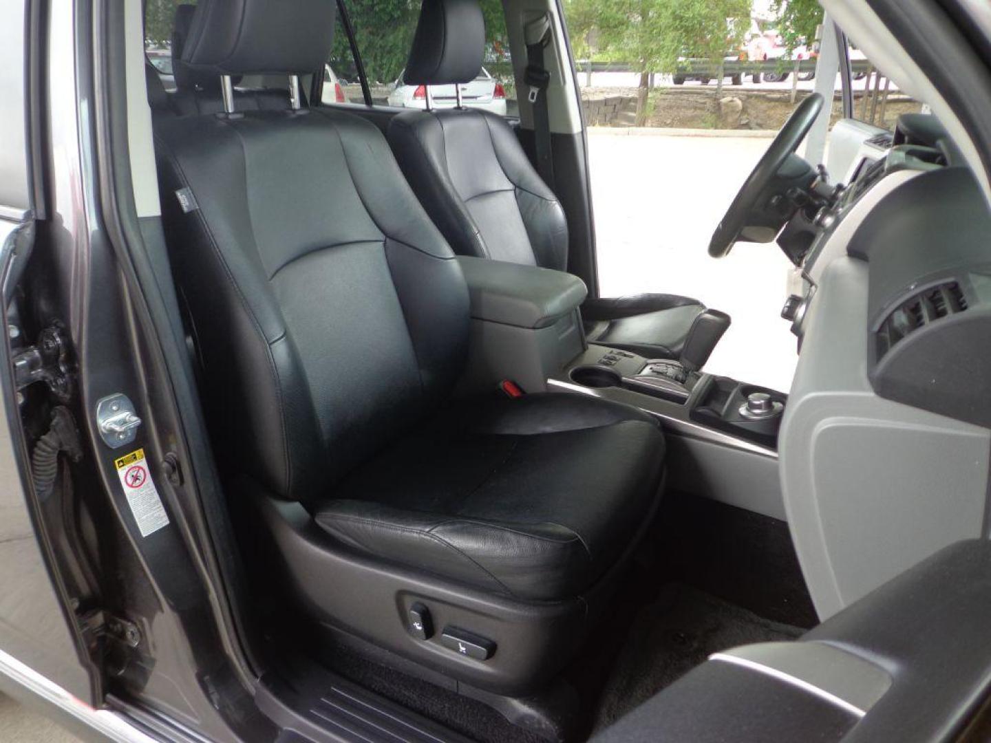 2013 GRAY TOYOTA 4RUNNER SR5 (JTEBU5JR9D5) with an 4.0L engine, Automatic transmission, located at 6610 L St., Omaha, NE, 68117, (402) 731-7800, 41.212872, -96.014702 - 1-OWNER CLEAN CARFAX, LOW MILEAGE LOADED WITH HEATED LEATHER, SUNROOF, NAV AND BACKUP CAM! *****We have found that most customers do the majority of their shopping online before visiting a dealership. For this reason we feel it necessary to have a competitive price on our used vehicles right up - Photo#16