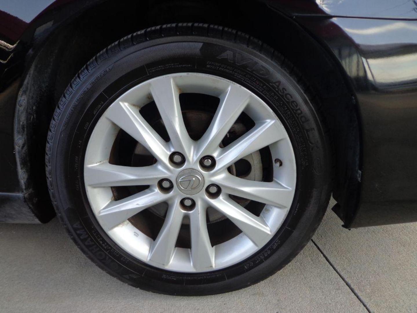 2010 BLACK LEXUS ES 350 (JTHBK1EGXA2) with an 3.5L engine, Automatic transmission, located at 6610 L St., Omaha, NE, 68117, (402) 731-7800, 41.212872, -96.014702 - 2-OWNER CLEAN CARFAX LOW MILEAGE! *****We have found that most customers do the majority of their shopping online before visiting a dealership. For this reason we feel it necessary to have a competitive price on our used vehicles right up front. We spend time researching the region to ensure ou - Photo#8