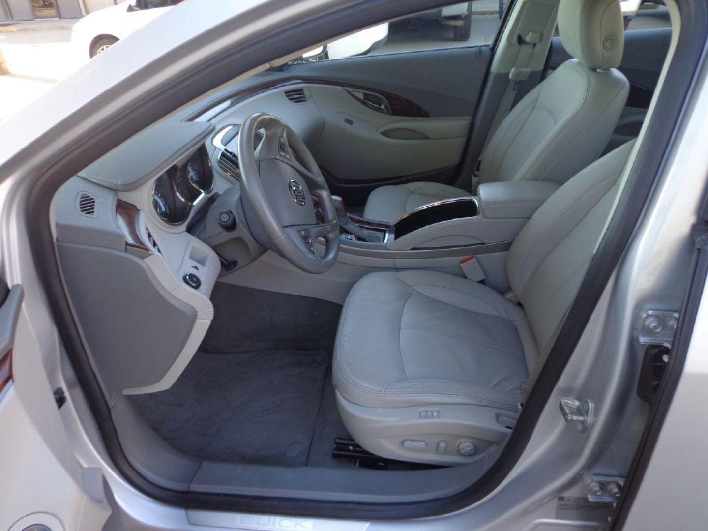 2012 SILVER BUICK LACROSSE PREMIUM (1G4GD5E30CF) with an 3.6L engine, Automatic transmission, located at 6610 L St., Omaha, NE, 68117, (402) 731-7800, 41.212872, -96.014702 - Photo#12