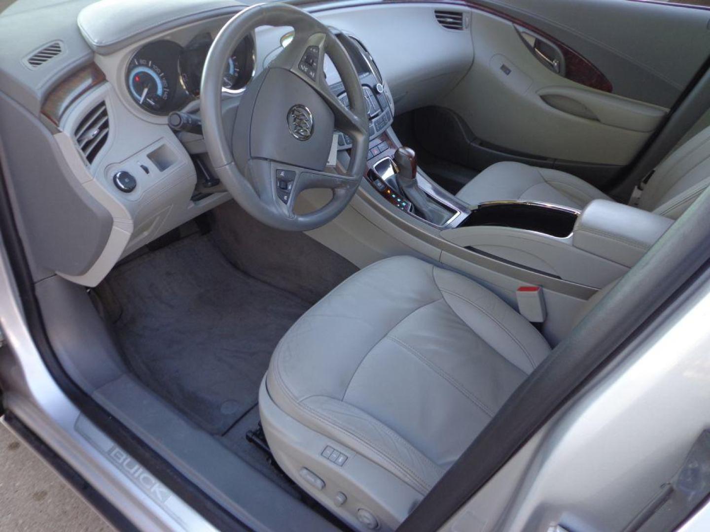 2012 SILVER BUICK LACROSSE PREMIUM (1G4GD5E30CF) with an 3.6L engine, Automatic transmission, located at 6610 L St., Omaha, NE, 68117, (402) 731-7800, 41.212872, -96.014702 - Photo#14