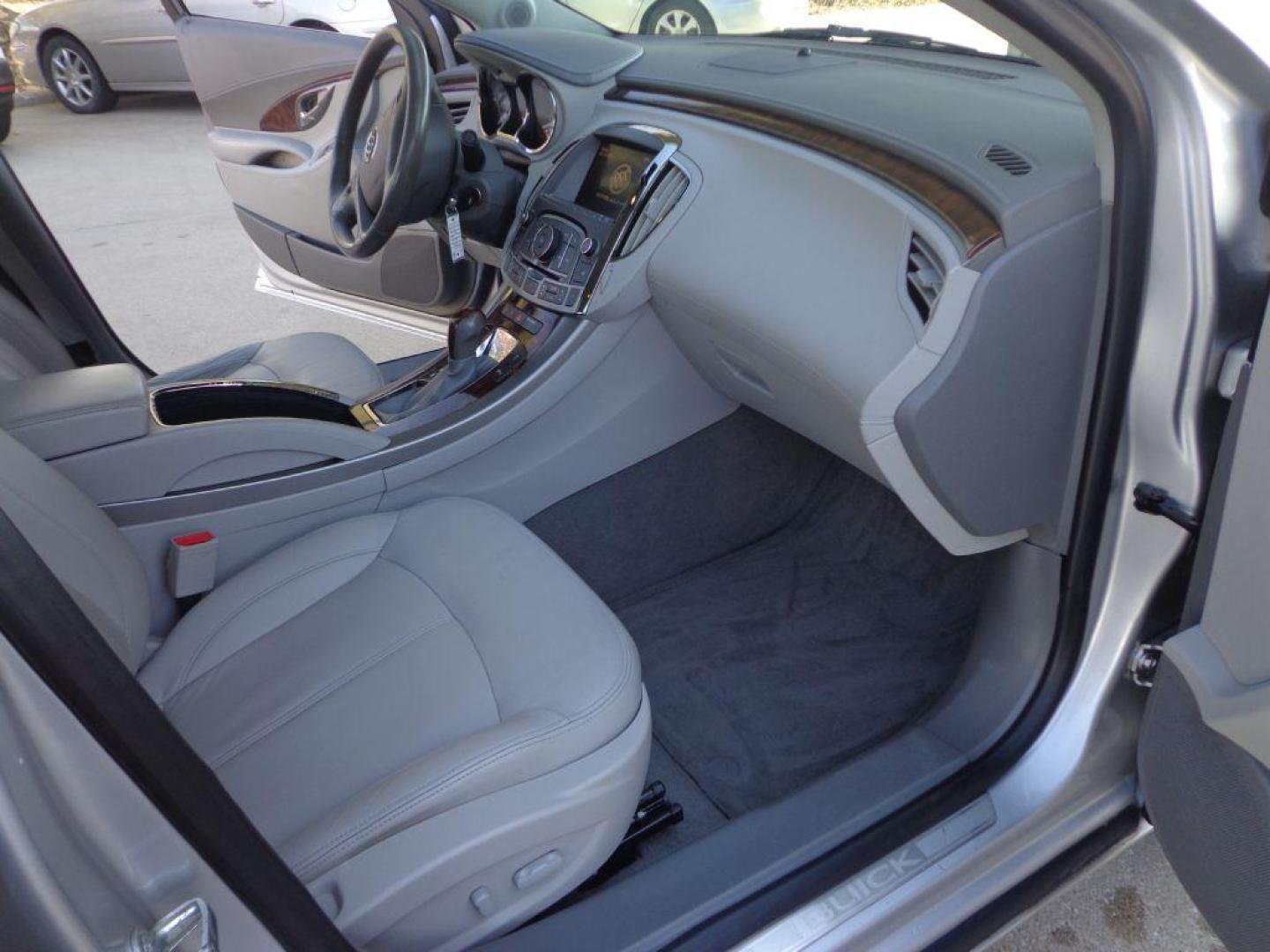 2012 SILVER BUICK LACROSSE PREMIUM (1G4GD5E30CF) with an 3.6L engine, Automatic transmission, located at 6610 L St., Omaha, NE, 68117, (402) 731-7800, 41.212872, -96.014702 - Photo#17
