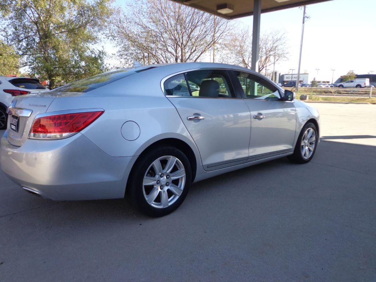 2012 SILVER BUICK LACROSSE PREMIUM (1G4GD5E30CF) with an 3.6L engine, Automatic transmission, located at 6610 L St., Omaha, NE, 68117, (402) 731-7800, 41.212872, -96.014702 - Photo#3
