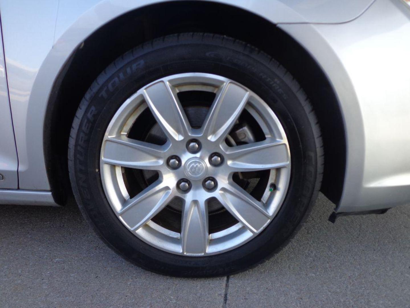 2012 SILVER BUICK LACROSSE PREMIUM (1G4GD5E30CF) with an 3.6L engine, Automatic transmission, located at 6610 L St., Omaha, NE, 68117, (402) 731-7800, 41.212872, -96.014702 - Photo#8