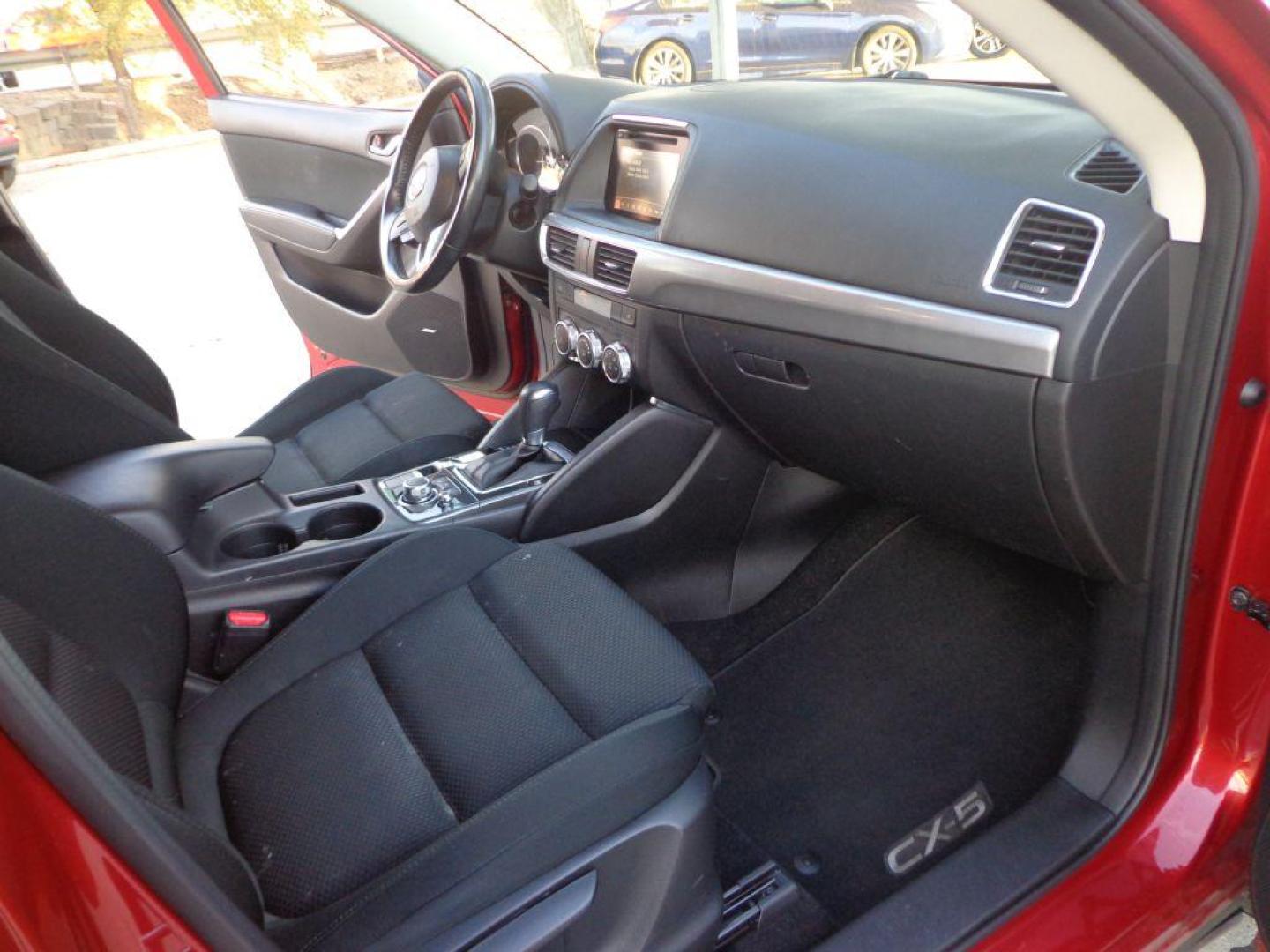 2016 RED MAZDA CX-5 TOURING (JM3KE4CY2G0) with an 2.5L engine, Automatic transmission, located at 6610 L St., Omaha, NE, 68117, (402) 731-7800, 41.212872, -96.014702 - Photo#17