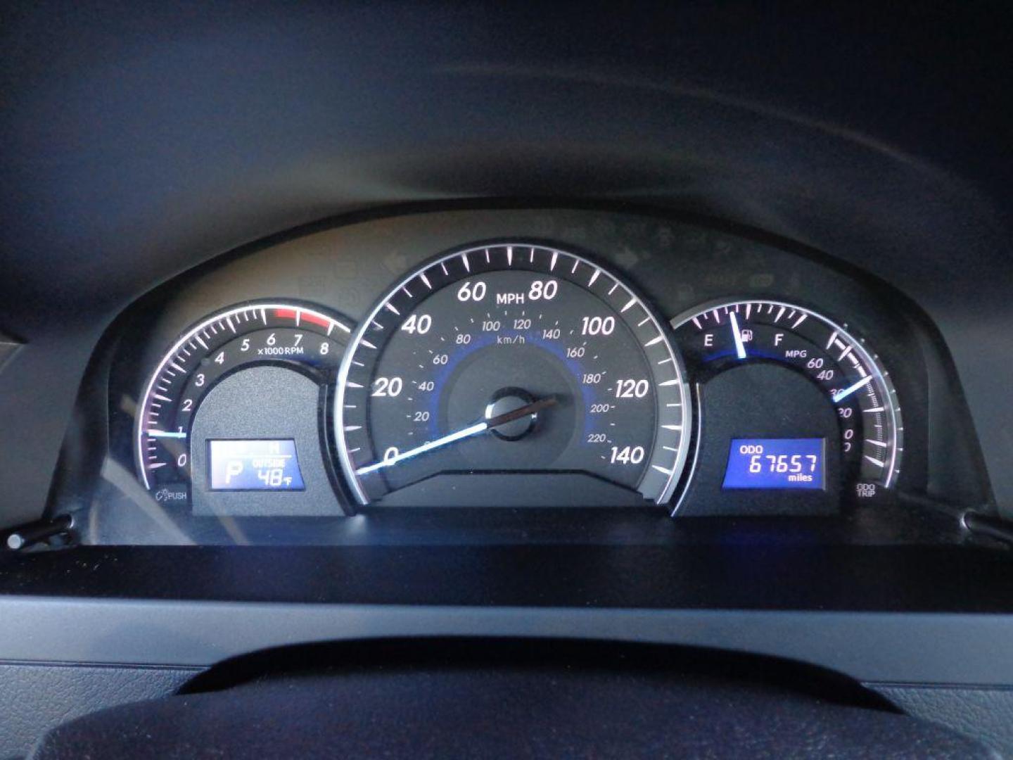 2014 GRAY TOYOTA CAMRY XLE (4T1BF1FK4EU) with an 2.5L engine, Automatic transmission, located at 6610 L St., Omaha, NE, 68117, (402) 731-7800, 41.212872, -96.014702 - 2-OWNER, CLEAN CARFAX, LOW MILEAGE WITH A SUNROOF, HEATED LEATHER, BLIND SPOT ASSIST, BACKUP CAM, BLUETOOTH, ALL WEATHER MATS AND NEWER TIRES! *****We have found that most customers do the majority of their shopping online before visiting a dealership. For this reason we feel it necessary to - Photo#25