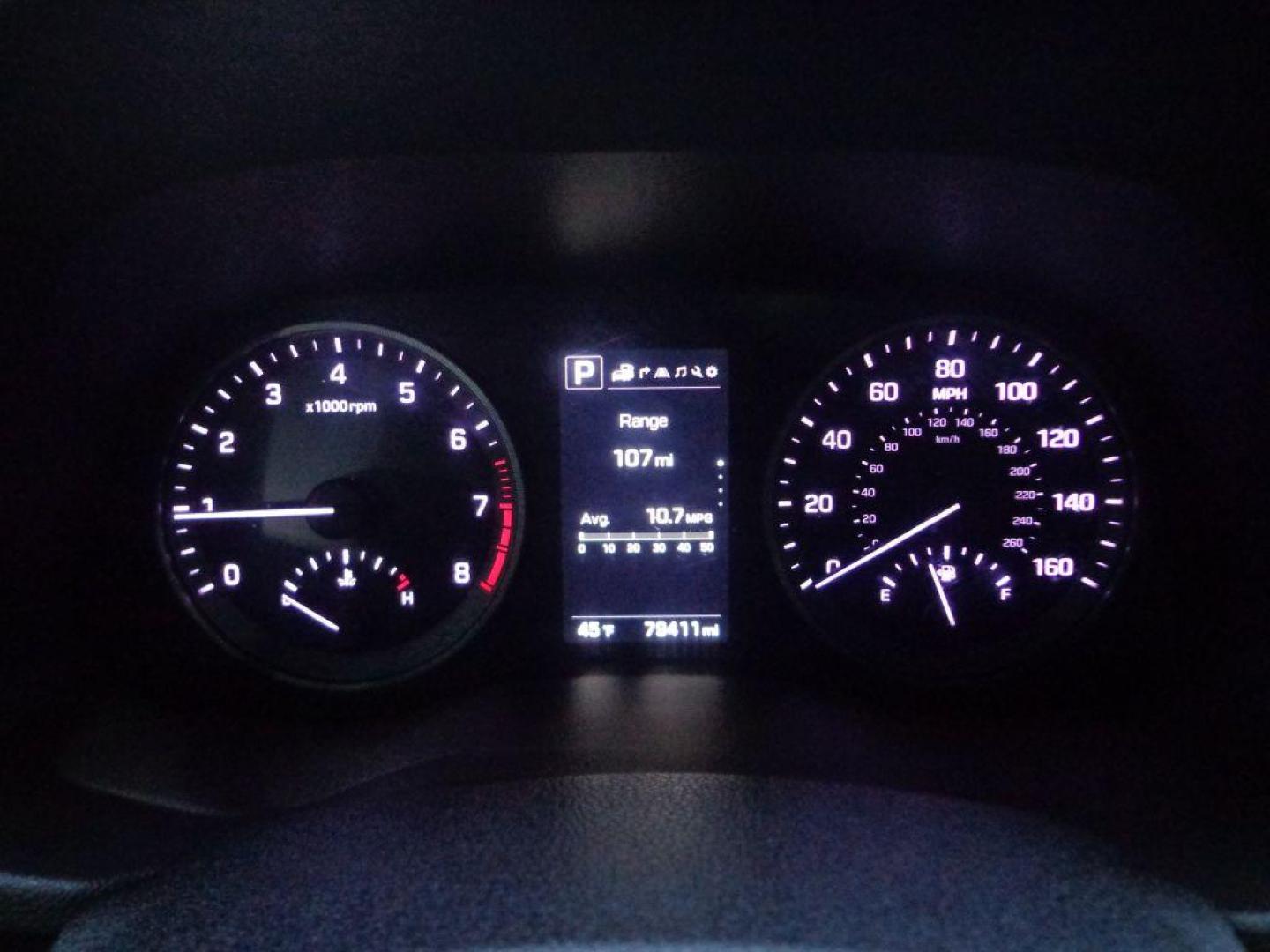 2017 GRAY HYUNDAI TUCSON LIMITED (KM8J3CA24HU) with an 1.6L engine, Automatic transmission, located at 6610 L St., Omaha, NE, 68117, (402) 731-7800, 41.212872, -96.014702 - SHARP LIMITED MODEL WITH A CLEAN CARFAX, LOW MILEAGE, ULTIMATE PACKAGE, PANO ROOF, DRIVER ASSIST, PREMIUM AUDIO, HEATED/COOLED SEATS, NAV AND MUCH MORE! *****We have found that most customers do the majority of their shopping online before visiting a dealership. For this reason we feel it nece - Photo#29