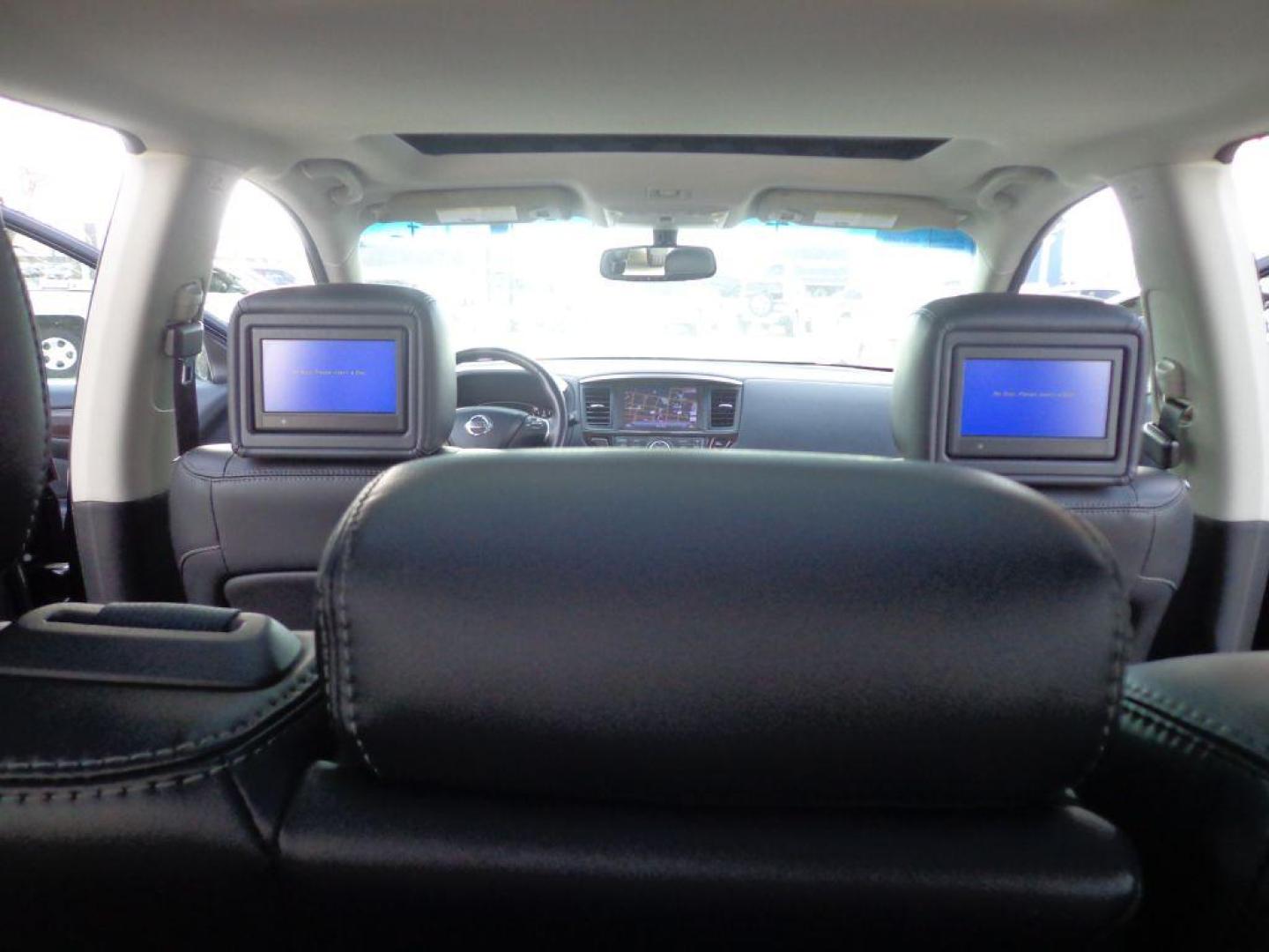 2014 BLACK NISSAN PATHFINDER PLATINUM (5N1AR2MM1EC) with an 3.5L engine, Continuously Variable transmission, located at 6610 L St., Omaha, NE, 68117, (402) 731-7800, 41.212872, -96.014702 - 1-OWNER, CLEAN CARFAX, LOW MILEAGE LOADED WITH THE PLATINUM PREMIUM PACKAGE AND NEWER TIRES! *****We have found that most customers do the majority of their shopping online before visiting a dealership. For this reason we feel it necessary to have a competitive price on our used vehicles ri - Photo#14