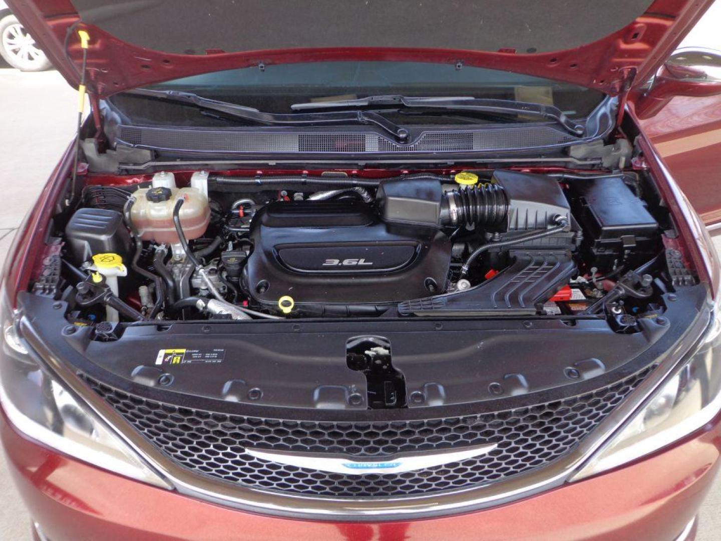 2018 MAROON CHRYSLER PACIFICA LIMITED (2C4RC1GG8JR) with an 3.6L engine, Automatic transmission, located at 6610 L St., Omaha, NE, 68117, (402) 731-7800, 41.212872, -96.014702 - SHARP LIMITED MODEL WITH A CLEAN CARFAX, NEWER TIRES AND MUCH MORE! Uconnectr 4C NAV with 8.4-Inch Display Apple CarPlayr Capable Google Android Autot Capable Tri-Pane Panoramic Sunroof Stow 'n Vact Integrated Vacuum powered by RIDGIDr Active Noise-Control System Heated Front Seats V - Photo#11