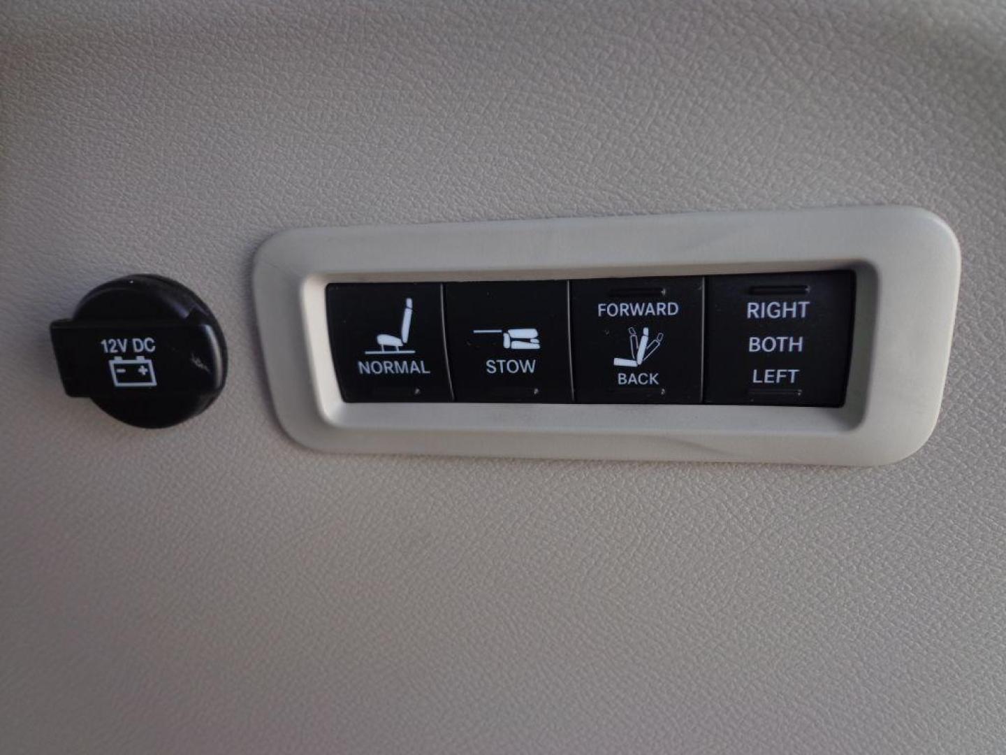 2018 MAROON CHRYSLER PACIFICA LIMITED (2C4RC1GG8JR) with an 3.6L engine, Automatic transmission, located at 6610 L St., Omaha, NE, 68117, (402) 731-7800, 41.212872, -96.014702 - SHARP LIMITED MODEL WITH A CLEAN CARFAX, NEWER TIRES AND MUCH MORE! Uconnectr 4C NAV with 8.4-Inch Display Apple CarPlayr Capable Google Android Autot Capable Tri-Pane Panoramic Sunroof Stow 'n Vact Integrated Vacuum powered by RIDGIDr Active Noise-Control System Heated Front Seats V - Photo#23