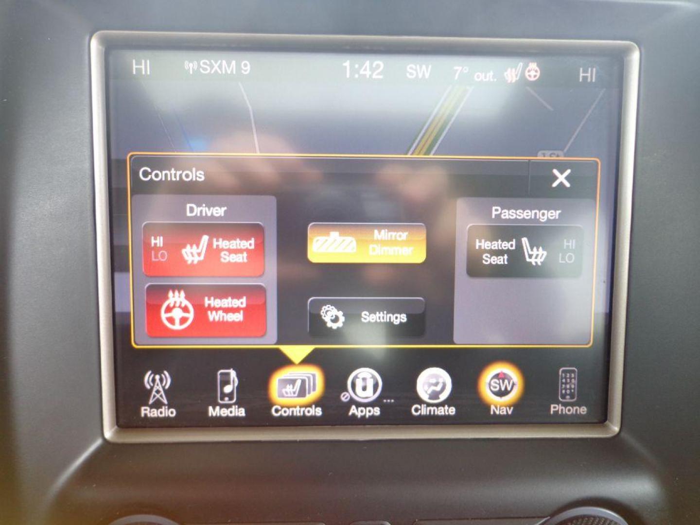 2015 BLACK JEEP GRAND CHEROKEE LIMITED (1C4RJFBGXFC) with an 3.6L engine, Automatic transmission, located at 6610 L St., Omaha, NE, 68117, (402) 731-7800, 41.212872, -96.014702 - 1-OWNER, CLEAN CARFAX, LOW MILEAGE, HEATED FRONT/REAR SEATS, SUNROOF, NAV AND NEWER TIRES! *****We have found that most customers do the majority of their shopping online before visiting a dealership. For this reason we feel it necessary to have a competitive price on our used vehicles right - Photo#24
