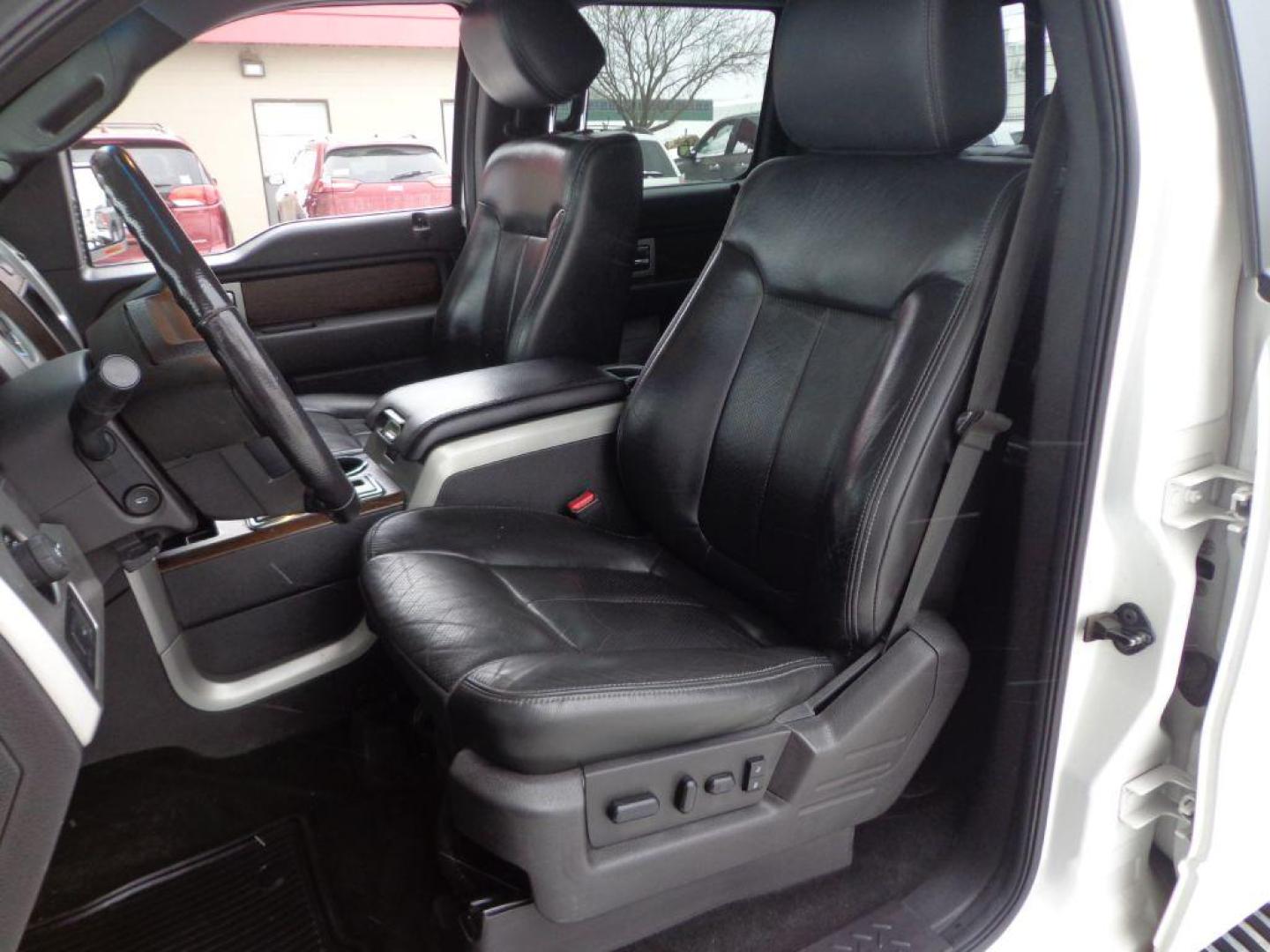 2013 WHITE FORD F150 SUPERCREW (1FTFW1EF6DF) with an 5.0L engine, Automatic transmission, located at 6610 L St., Omaha, NE, 68117, (402) 731-7800, 41.212872, -96.014702 - SHARP LARIAT 5.0 LOADED WITH OPTIONS AND NEWER TIRES! *****We have found that most customers do the majority of their shopping online before visiting a dealership. For this reason we feel it necessary to have a competitive price on our used vehicles right up front. We spend time researching t - Photo#13