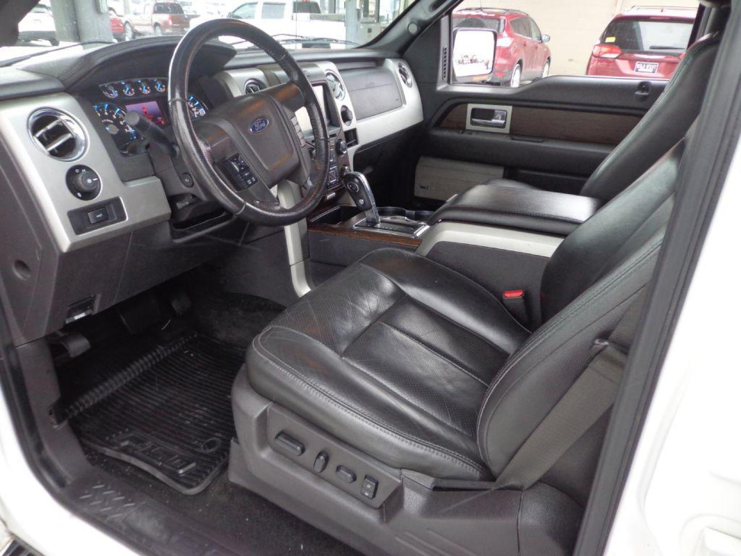 2013 WHITE FORD F150 SUPERCREW (1FTFW1EF6DF) with an 5.0L engine, Automatic transmission, located at 6610 L St., Omaha, NE, 68117, (402) 731-7800, 41.212872, -96.014702 - SHARP LARIAT 5.0 LOADED WITH OPTIONS AND NEWER TIRES! *****We have found that most customers do the majority of their shopping online before visiting a dealership. For this reason we feel it necessary to have a competitive price on our used vehicles right up front. We spend time researching t - Photo#14