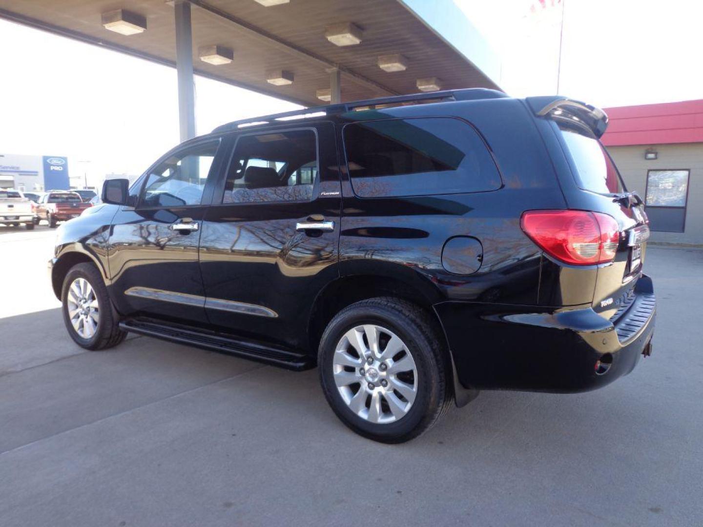 2008 BLACK TOYOTA SEQUOIA PLATINUM (5TDBY67A68S) with an 5.7L engine, Automatic transmission, located at 6610 L St., Omaha, NE, 68117, (402) 731-7800, 41.212872, -96.014702 - 2-OWNER, CLEAN CARFAX, LOADED WITH OPTIONS AND NEWER TIRES! *****We have found that most customers do the majority of their shopping online before visiting a dealership. For this reason we feel it necessary to have a competitive price on our used vehicles right up front. We spend time researchi - Photo#5