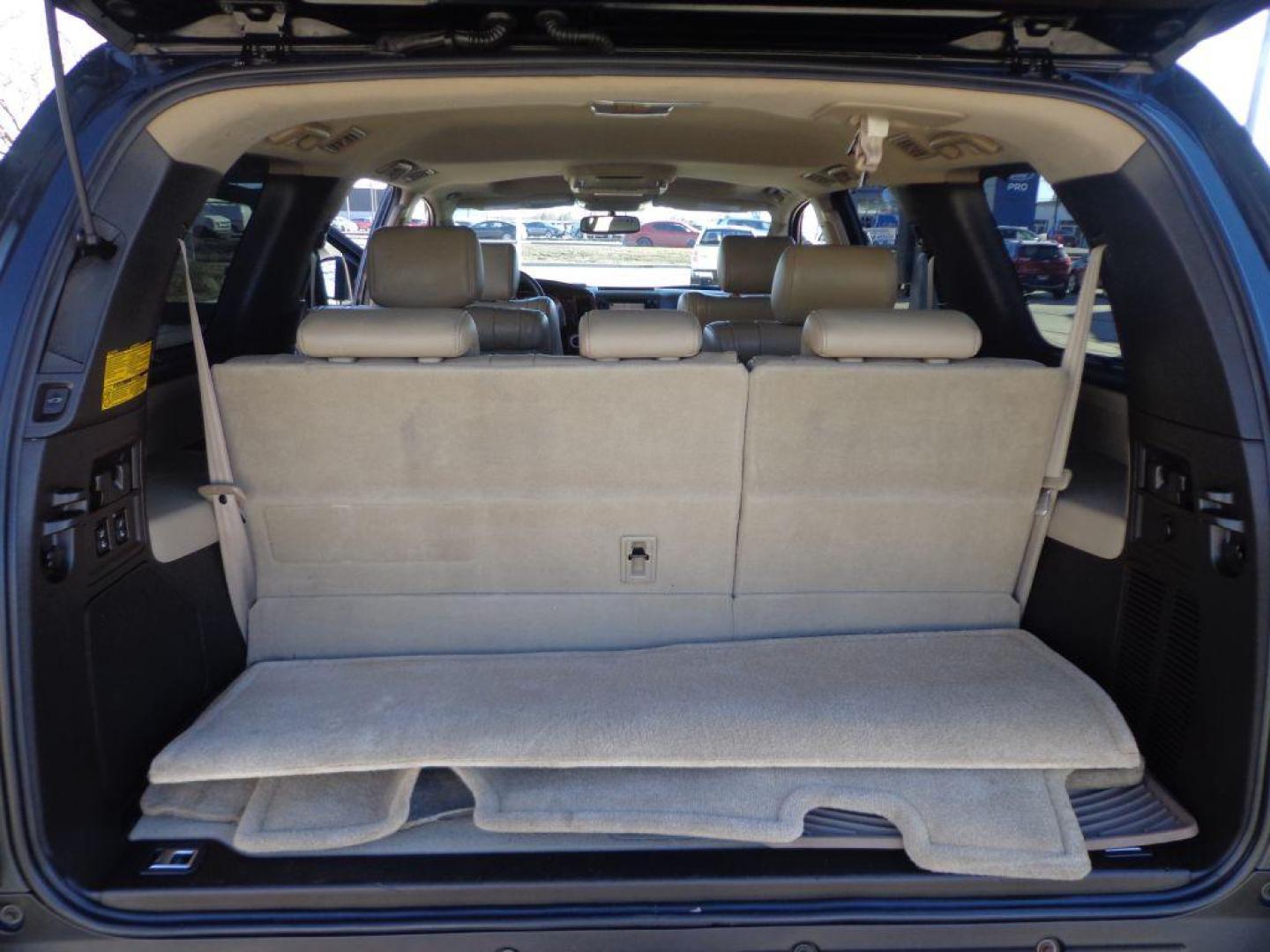 2008 BLACK TOYOTA SEQUOIA PLATINUM (5TDBY67A68S) with an 5.7L engine, Automatic transmission, located at 6610 L St., Omaha, NE, 68117, (402) 731-7800, 41.212872, -96.014702 - 2-OWNER, CLEAN CARFAX, LOADED WITH OPTIONS AND NEWER TIRES! *****We have found that most customers do the majority of their shopping online before visiting a dealership. For this reason we feel it necessary to have a competitive price on our used vehicles right up front. We spend time researchi - Photo#20