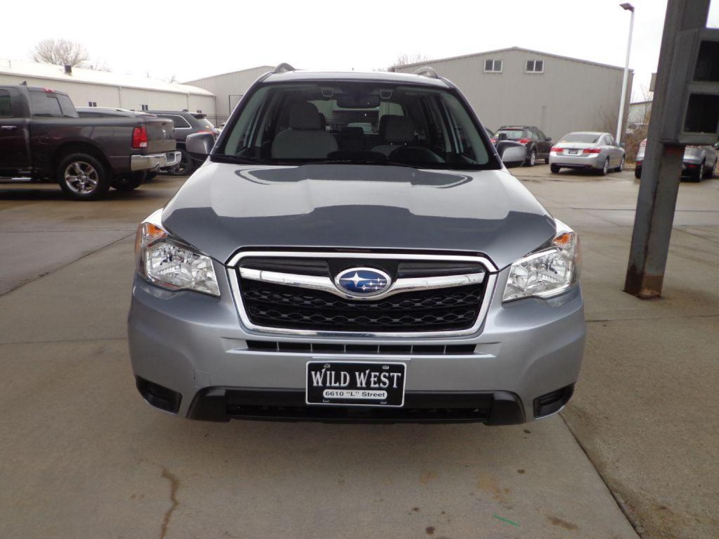 2015 SILVER SUBARU FORESTER 2.5I PREMIUM (JF2SJAFC0FH) with an 2.5L engine, Automatic transmission, located at 6610 L St., Omaha, NE, 68117, (402) 731-7800, 41.212872, -96.014702 - NICE LOW MILE PREMIUM WITH A CLEAN CARFAX, HEATED SEATS, SUNROOF, BACKUP CAM AND NEWER TIRES! *****We have found that most customers do the majority of their shopping online before visiting a dealership. For this reason we feel it necessary to have a competitive price on our used vehicles rig - Photo#1