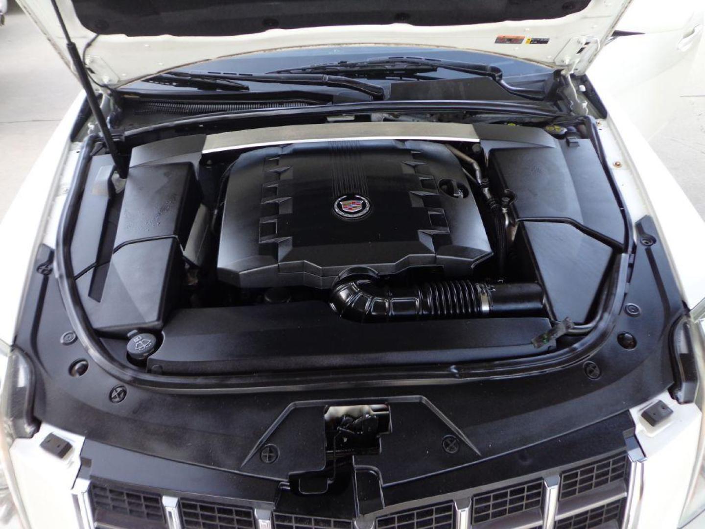 2012 WHITE CADILLAC CTS PREMIUM COLLECTION (1G6DS5E34C0) with an 3.6L engine, Automatic transmission, located at 6610 L St., Omaha, NE, 68117, (402) 731-7800, 41.212872, -96.014702 - SHARP LOW MILE CTS AWD LOADED WITH NAV, BACKUP CAM, HEATED/COOLED SEATS, SUNROOF AND NEWER TIRES! *****We have found that most customers do the majority of their shopping online before visiting a dealership. For this reason we feel it necessary to have a competitive price on our used vehicles - Photo#11