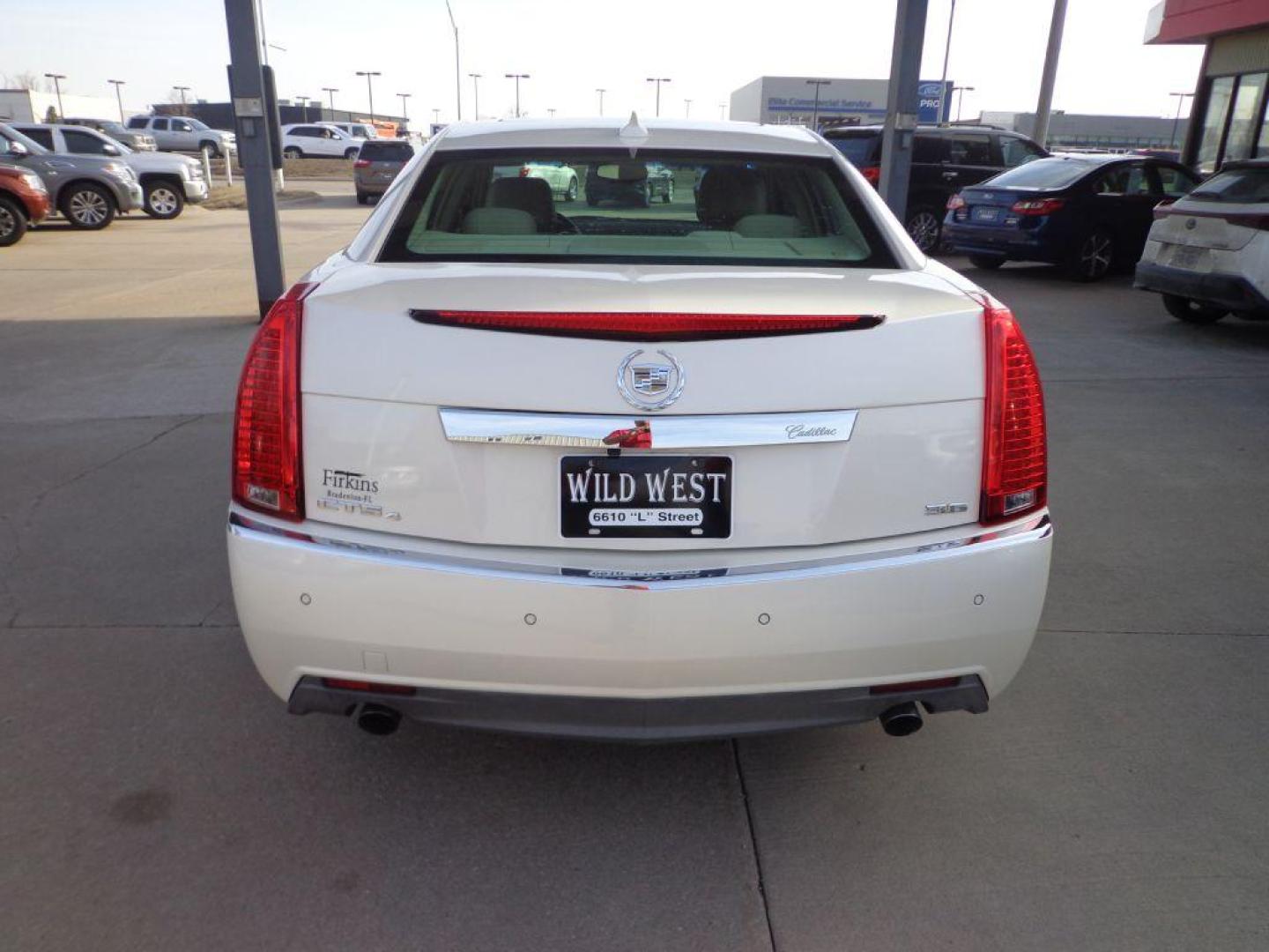 2012 WHITE CADILLAC CTS PREMIUM COLLECTION (1G6DS5E34C0) with an 3.6L engine, Automatic transmission, located at 6610 L St., Omaha, NE, 68117, (402) 731-7800, 41.212872, -96.014702 - SHARP LOW MILE CTS AWD LOADED WITH NAV, BACKUP CAM, HEATED/COOLED SEATS, SUNROOF AND NEWER TIRES! *****We have found that most customers do the majority of their shopping online before visiting a dealership. For this reason we feel it necessary to have a competitive price on our used vehicles - Photo#4