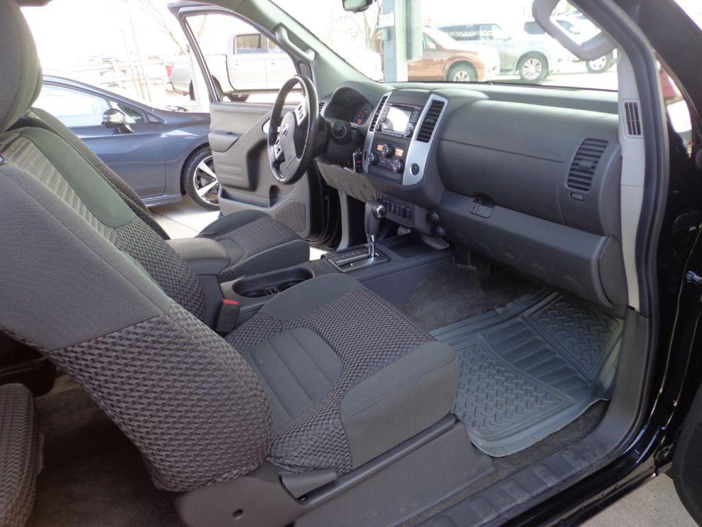 2015 BLACK NISSAN FRONTIER SV (1N6AD0CW6FN) with an 4.0L engine, Automatic transmission, located at 6610 L St., Omaha, NE, 68117, (402) 731-7800, 41.212872, -96.014702 - SHARP 2-OWNER, CLEAN CARFAX, LOW MILEAGE AND NEWER TIRES! *****We have found that most customers do the majority of their shopping online before visiting a dealership. For this reason we feel it necessary to have a competitive price on our used vehicles right up front. We spend time researching - Photo#16