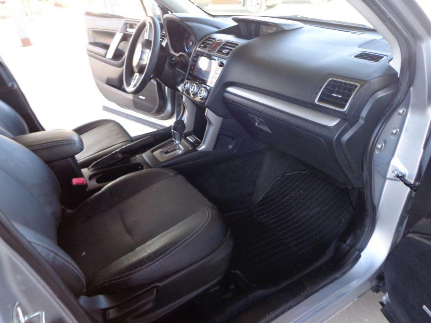2016 SILVER SUBARU FORESTER 2.5I LIMITED (JF2SJARC7GH) with an 2.5L engine, Continuously Variable transmission, located at 6610 L St., Omaha, NE, 68117, (402) 731-7800, 41.212872, -96.014702 - Photo#17