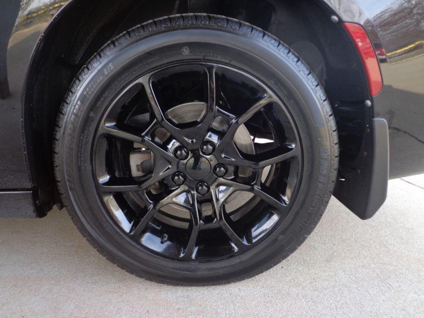 2015 BLACK DODGE CHARGER SXT PLUS (2C3CDXJG7FH) with an 3.6L engine, Automatic transmission, located at 6610 L St., Omaha, NE, 68117, (402) 731-7800, 41.212872, -96.014702 - SHARP SXT PLUS RALLYE WITH A CLEAN CARFAX, LOW MILEAGE, NAV, BACKUP CAM, BEATS AUDIO, HEATED WHEEL, HEATED/COOLED SEATS FRONT SEATS, HEATED REAR SEATS, PARK ASSIST, REMOTE START AND NEWER TIRES! *****We have found that most customers do the majority of their shopping online before visiting a - Photo#10