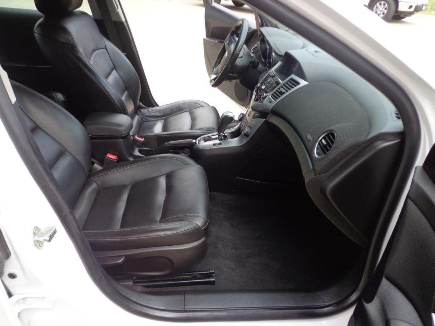 2014 WHITE CHEVROLET CRUZE LTZ (1G1PG5SB2E7) with an 1.4L engine, Automatic transmission, located at 6610 L St., Omaha, NE, 68117, (402) 731-7800, 41.212872, -96.014702 - LOCAL TRADE-IN, CLEAN CARFAX, PRE-INSPECTED, LEATHER, SUNROOF AND NEWER TIRES! *****We have found that most customers do the majority of their shopping online before visiting a dealership. For this reason we feel it necessary to have a competitive price on our used vehicles right up front. We - Photo#15