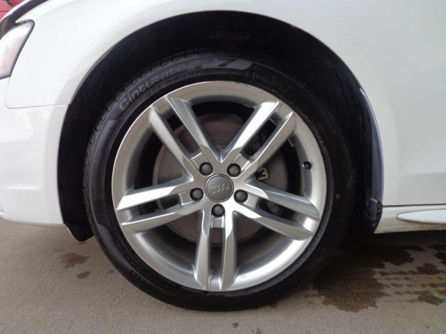 2016 WHITE AUDI A4 PREMIUM S-LINE (WAUBFAFL3GN) with an 2.0L engine, Automatic transmission, located at 6610 L St., Omaha, NE, 68117, (402) 731-7800, 41.212872, -96.014702 - LOW MILE S-LINE PACKAGE WITH TECHNOLOGY PACKAGE AND NEWER TIRES! *****We have found that most customers do the majority of their shopping online before visiting a dealership. For this reason we feel it necessary to have a competitive price on our used vehicles right up front. We spend time re - Photo#7