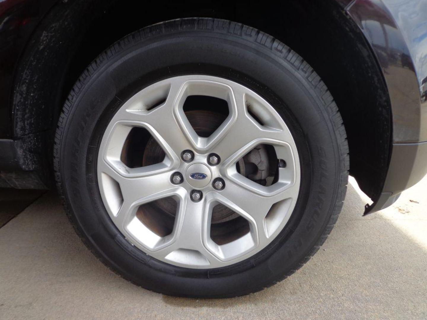 2013 BROWN FORD EDGE SEL (2FMDK4JC8DB) with an 3.5L engine, Automatic transmission, located at 6610 L St., Omaha, NE, 68117, (402) 731-7800, 41.212872, -96.014702 - CLEAN CARFAX, LOW MILEAGE, PANORAMIC SUNROOF, HEATED LEATHER AND NEWER TIRES! *****We have found that most customers do the majority of their shopping online before visiting a dealership. For this reason we feel it necessary to have a competitive price on our used vehicles right up front. We sp - Photo#7