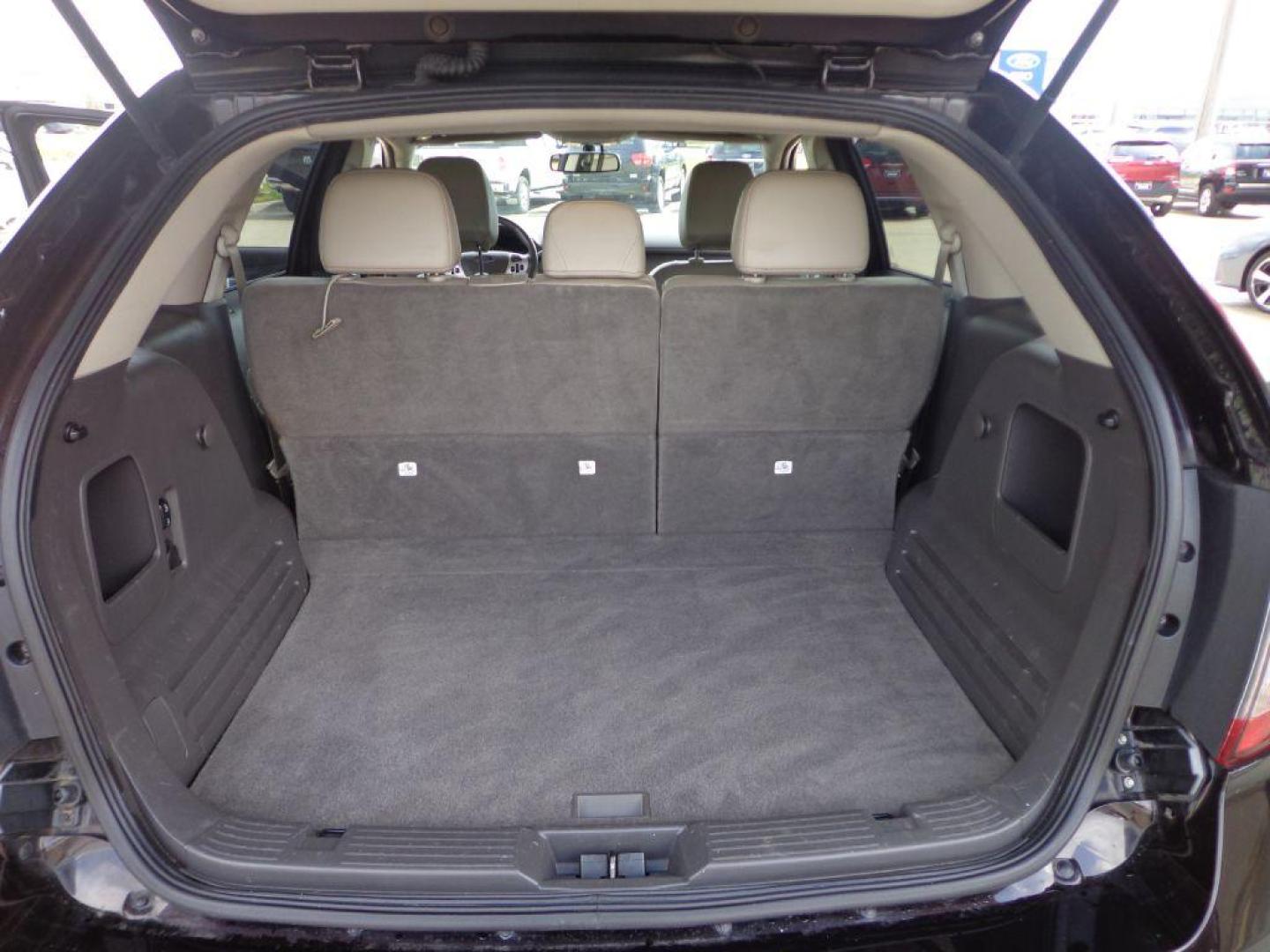 2013 BROWN FORD EDGE SEL (2FMDK4JC8DB) with an 3.5L engine, Automatic transmission, located at 6610 L St., Omaha, NE, 68117, (402) 731-7800, 41.212872, -96.014702 - CLEAN CARFAX, LOW MILEAGE, PANORAMIC SUNROOF, HEATED LEATHER AND NEWER TIRES! *****We have found that most customers do the majority of their shopping online before visiting a dealership. For this reason we feel it necessary to have a competitive price on our used vehicles right up front. We sp - Photo#18