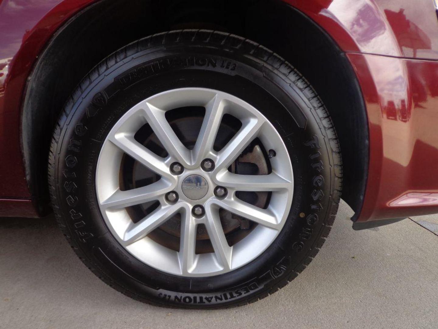 2019 MAROON DODGE GRAND CARAVAN SXT (2C4RDGCG7KR) with an 3.6L engine, Automatic transmission, located at 6610 L St., Omaha, NE, 68117, (402) 731-7800, 41.212872, -96.014702 - 2-OWNER, CLEAN CARFAX WITH REAR AIR, BACKUP CAM AND NEWER TIRES! *****We have found that most customers do the majority of their shopping online before visiting a dealership. For this reason we feel it necessary to have a competitive price on our used vehicles right up front. We spend time re - Photo#8