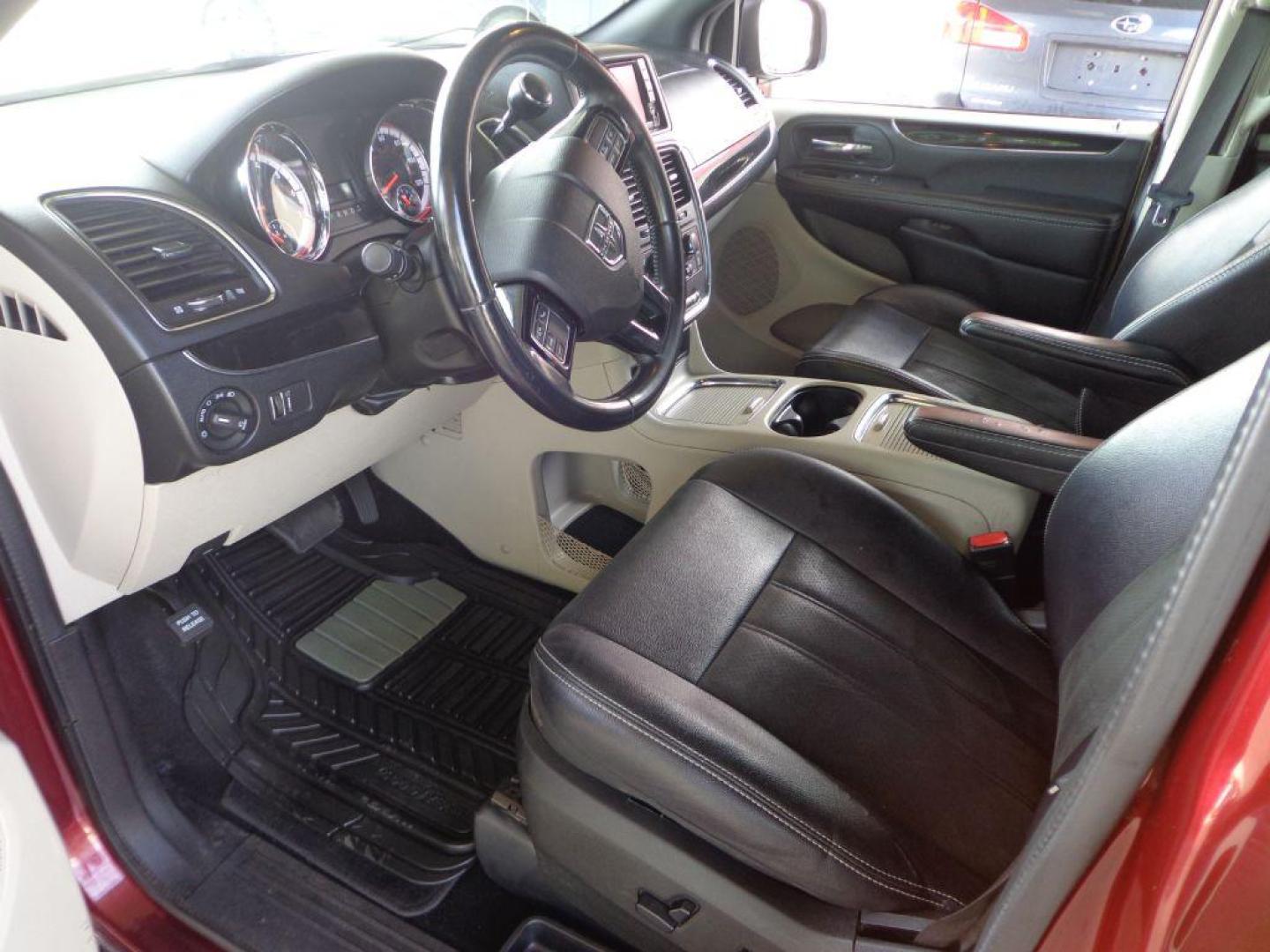 2019 MAROON DODGE GRAND CARAVAN SXT (2C4RDGCG7KR) with an 3.6L engine, Automatic transmission, located at 6610 L St., Omaha, NE, 68117, (402) 731-7800, 41.212872, -96.014702 - 2-OWNER, CLEAN CARFAX WITH REAR AIR, BACKUP CAM AND NEWER TIRES! *****We have found that most customers do the majority of their shopping online before visiting a dealership. For this reason we feel it necessary to have a competitive price on our used vehicles right up front. We spend time re - Photo#14