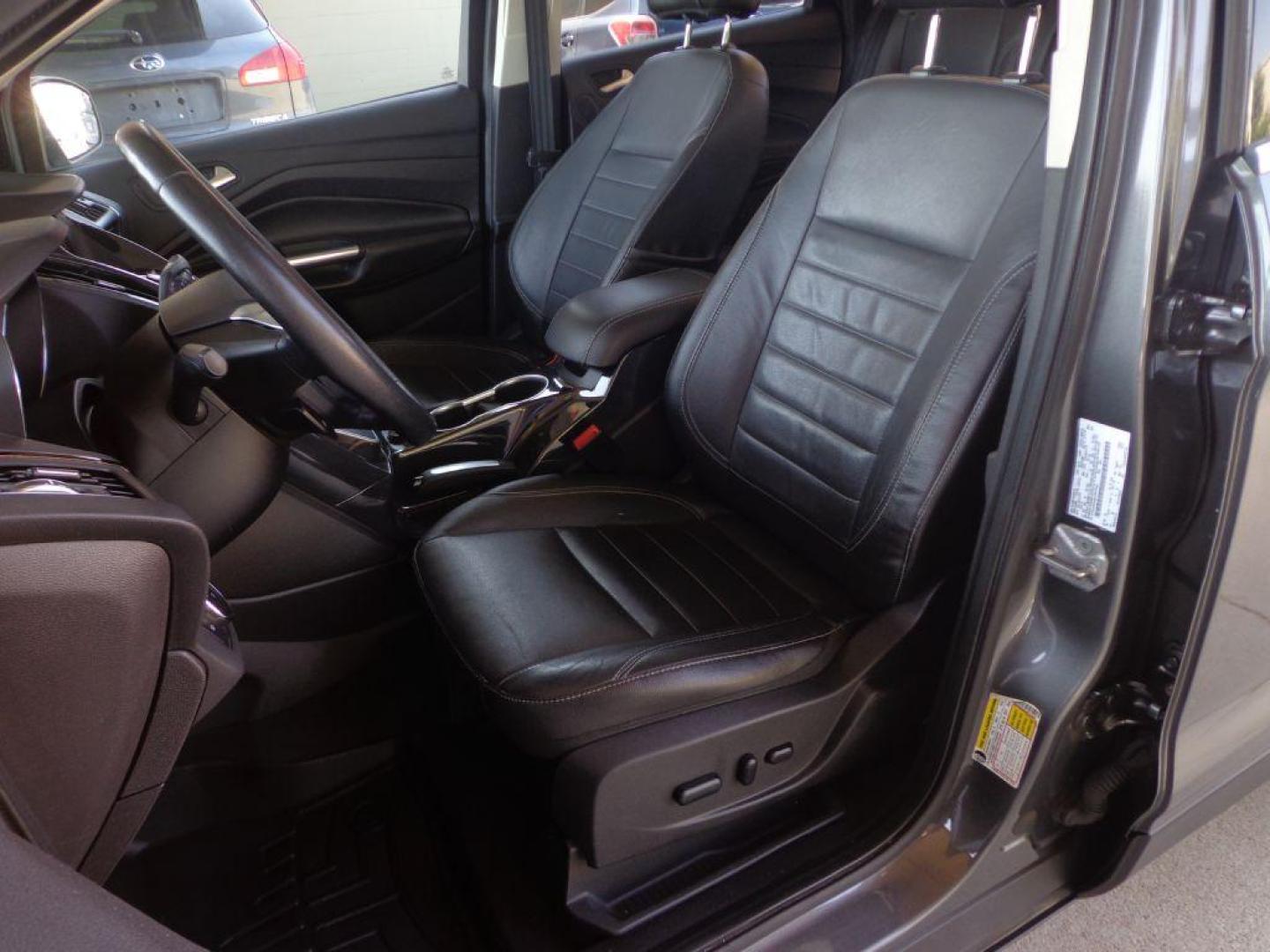 2014 GRAY FORD ESCAPE TITANIUM (1FMCU9J95EU) with an 2.0L engine, Automatic transmission, located at 6610 L St., Omaha, NE, 68117, (402) 731-7800, 41.212872, -96.014702 - 2-OWNER, CLEAN CAREFAX, LOW MILES, PANORAMIC ROOF, NAV, BACKUP CAM, REMOTE START AND NEWER TIRES! *****We have found that most customers do the majority of their shopping online before visiting a dealership. For this reason we feel it necessary to have a competitive price on our used vehicles - Photo#13