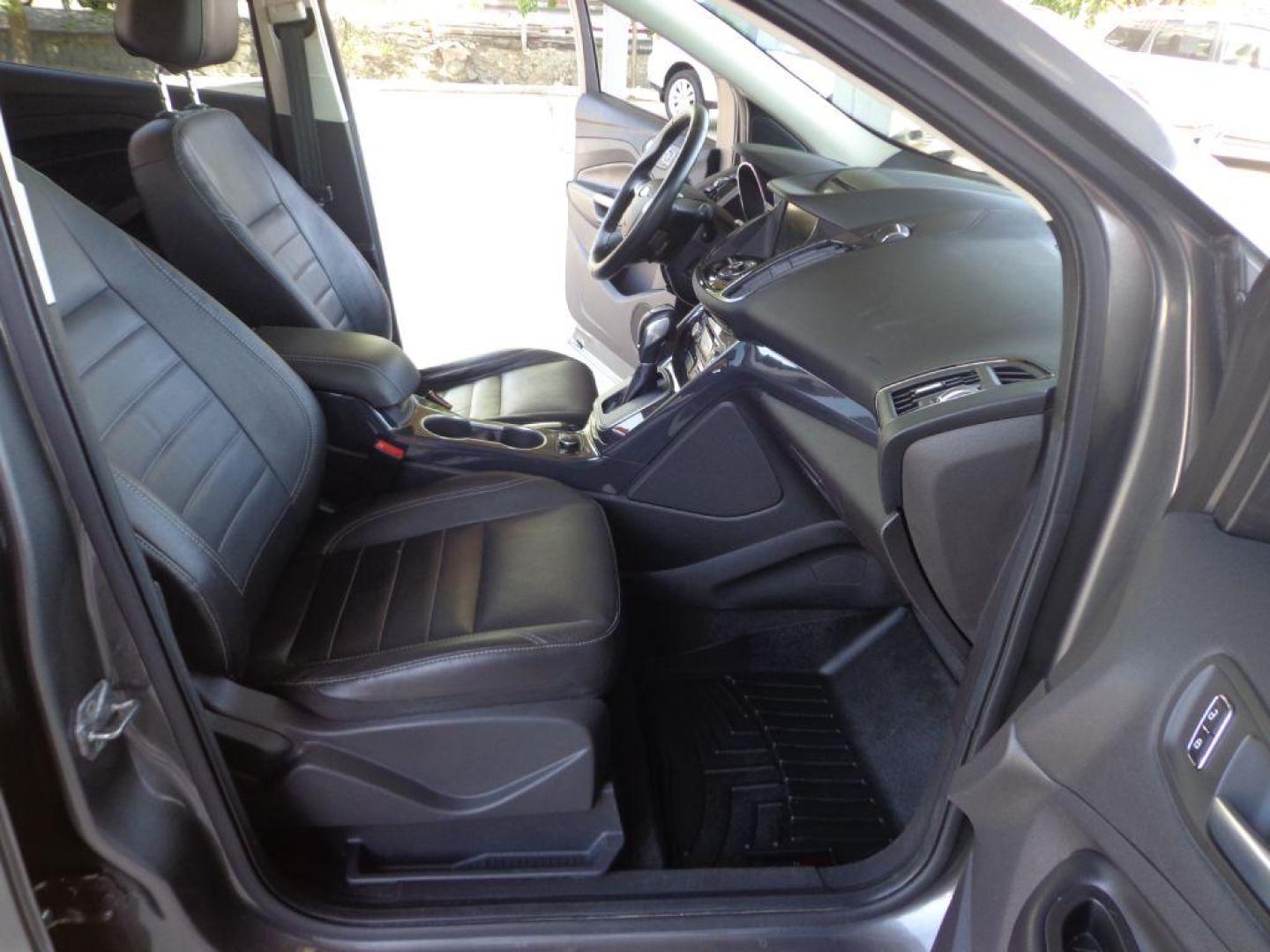 2014 GRAY FORD ESCAPE TITANIUM (1FMCU9J95EU) with an 2.0L engine, Automatic transmission, located at 6610 L St., Omaha, NE, 68117, (402) 731-7800, 41.212872, -96.014702 - 2-OWNER, CLEAN CAREFAX, LOW MILES, PANORAMIC ROOF, NAV, BACKUP CAM, REMOTE START AND NEWER TIRES! *****We have found that most customers do the majority of their shopping online before visiting a dealership. For this reason we feel it necessary to have a competitive price on our used vehicles - Photo#15